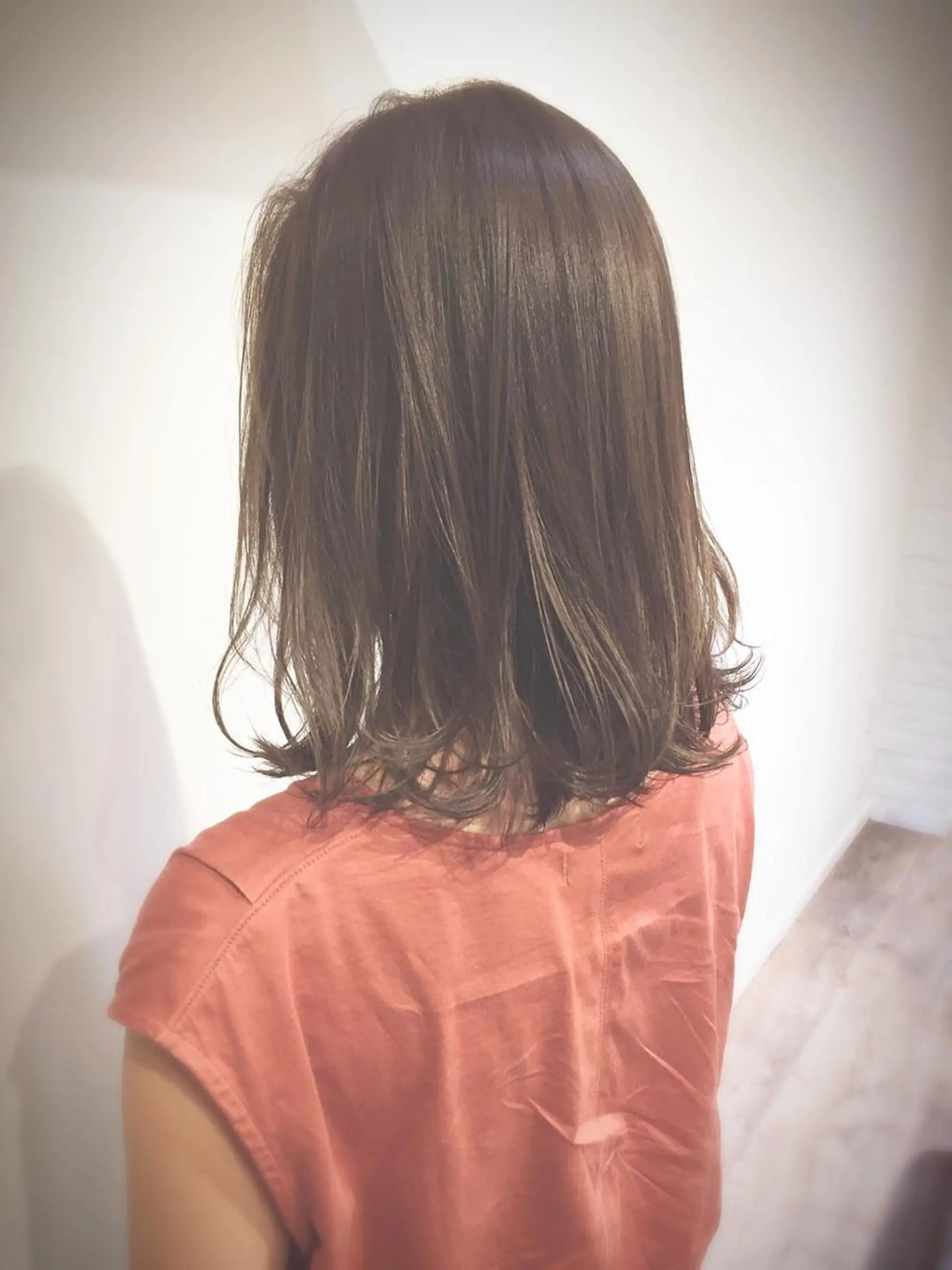 ミディアム カラー ベージュカラー カット ヘアカラー トリートメント ヘアセット 坂本 なつきのヘアスタイル