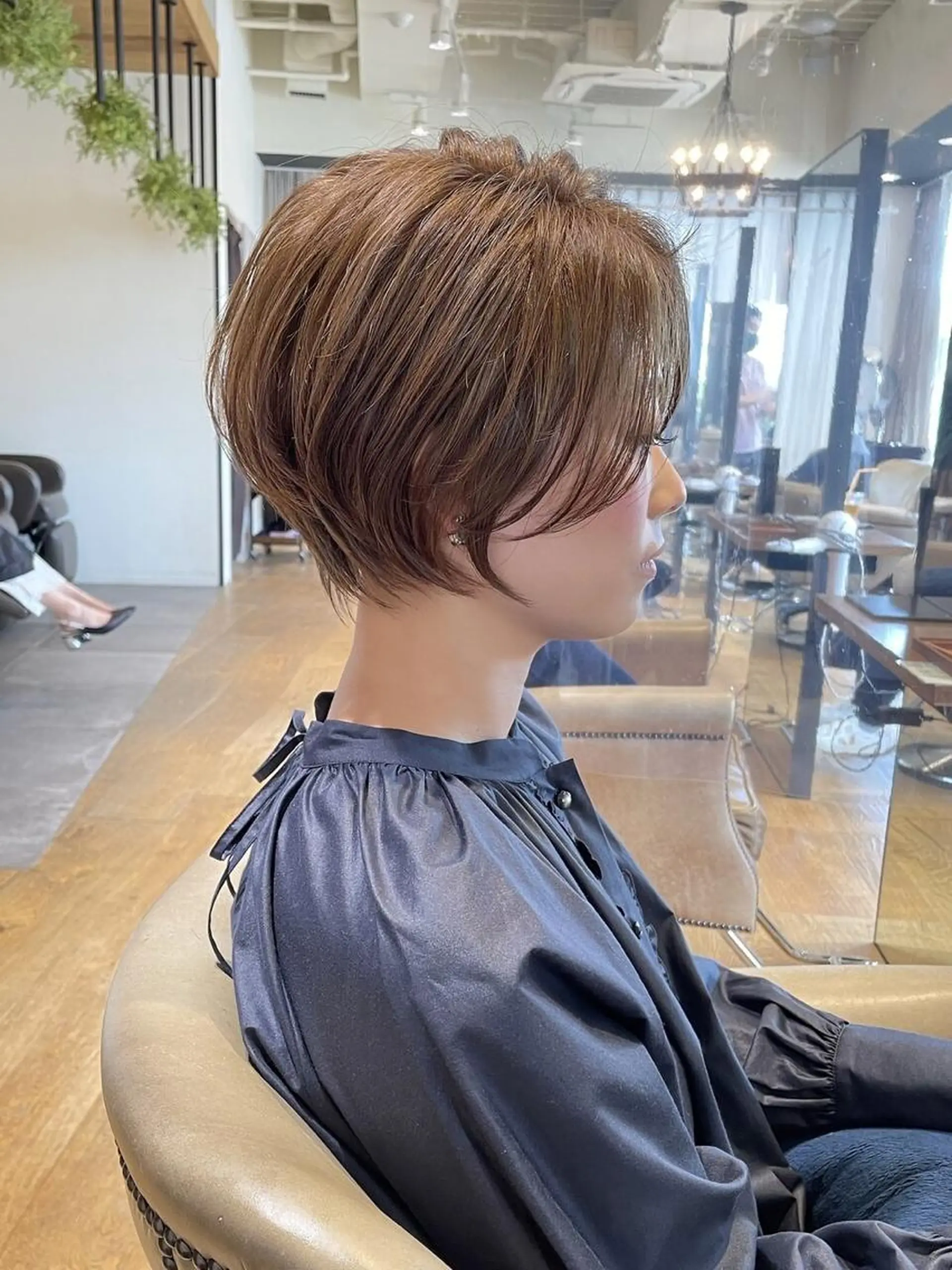 ショート カット &STORIES所属・襟足でお悩みの方✂︎ くびれ職人ハシモトのヘアスタイル