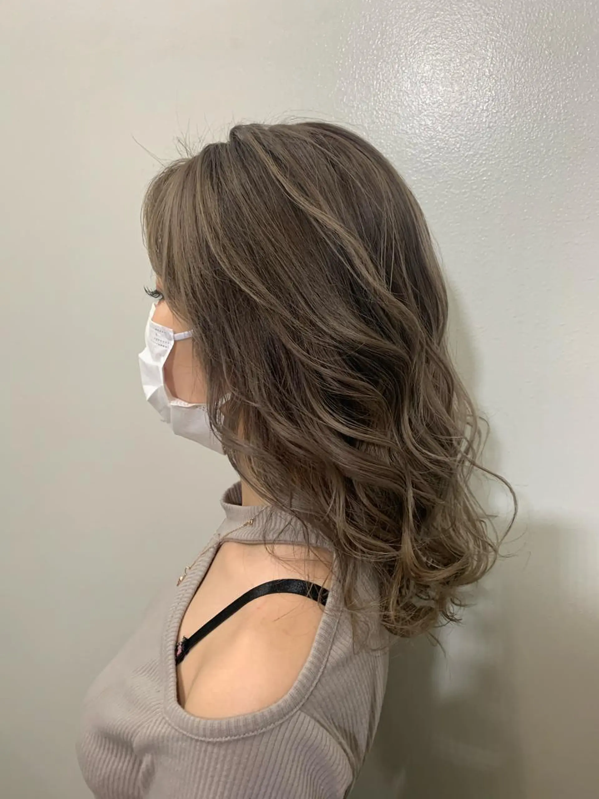 セミロング ヘアカラー トリートメント ヘッドスパ ヘアセット 山口 竣也のヘアスタイル
