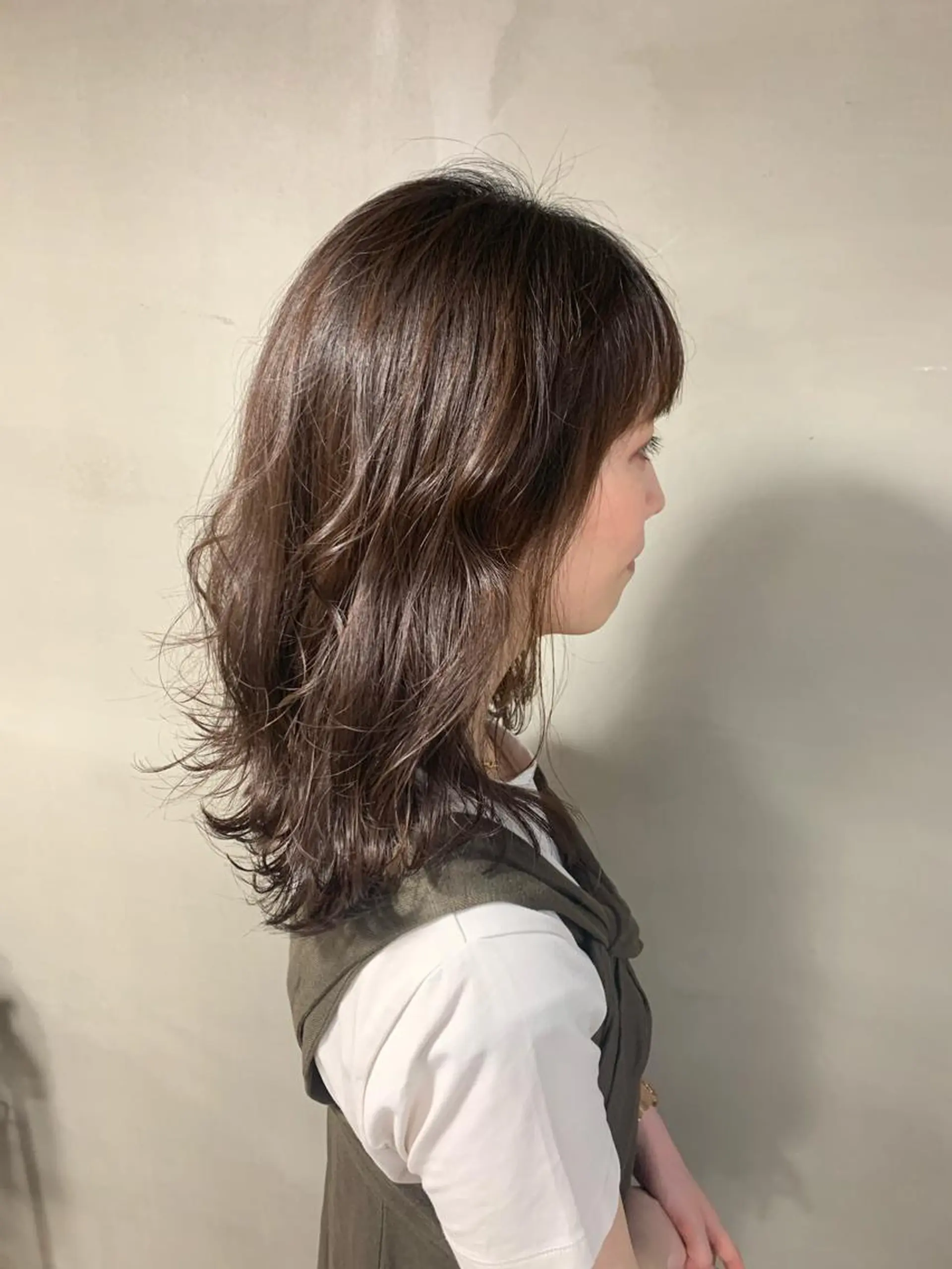 ミディアム GO TODAY SHAIR SALON 梅田NU茶屋町店所属・田中成美/レイヤー カット/透明感カラーのヘアスタイル