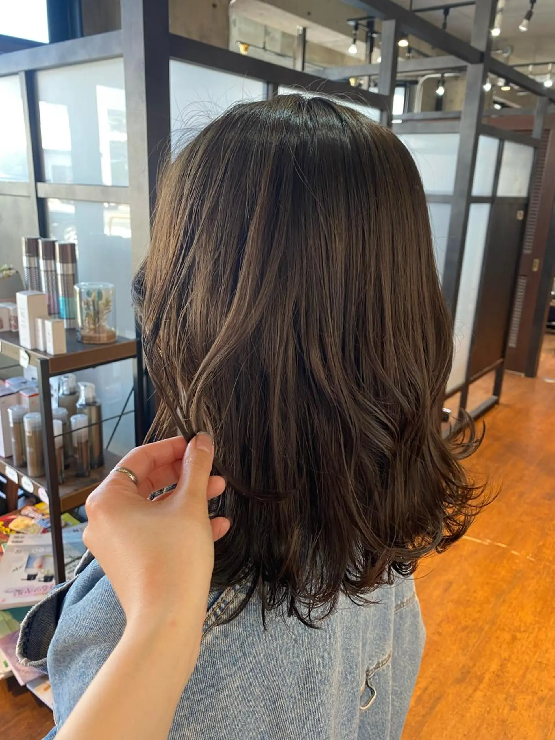 ミディアム カット ヘアカラー 柔らかstyle MIYUUのヘアスタイル