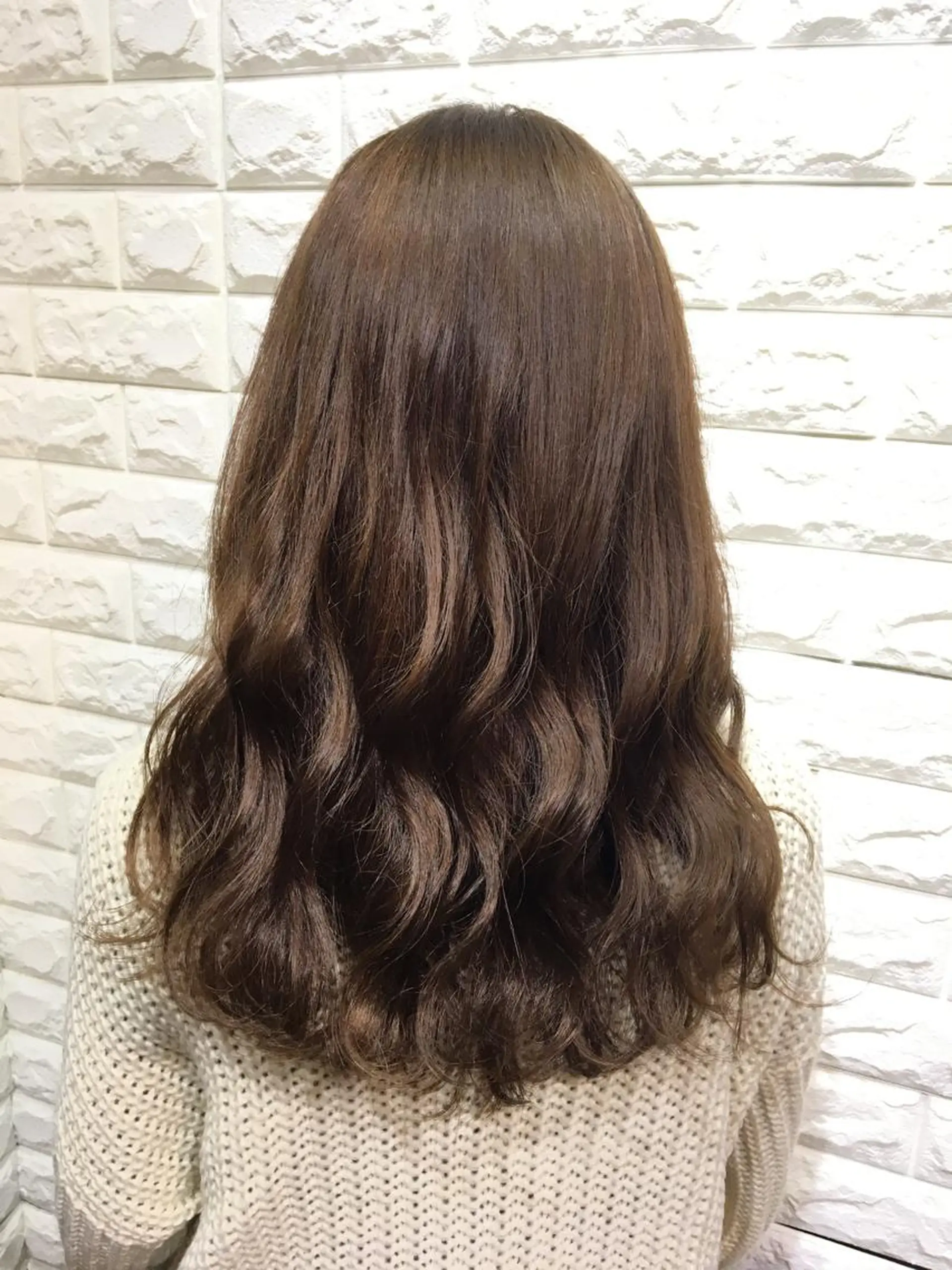 ミディアム カラー ブラウンカラー ヘアカラー IwAsh大和駅前店所属・IwAsh大和駅前店 河野亜里香のヘアスタイル