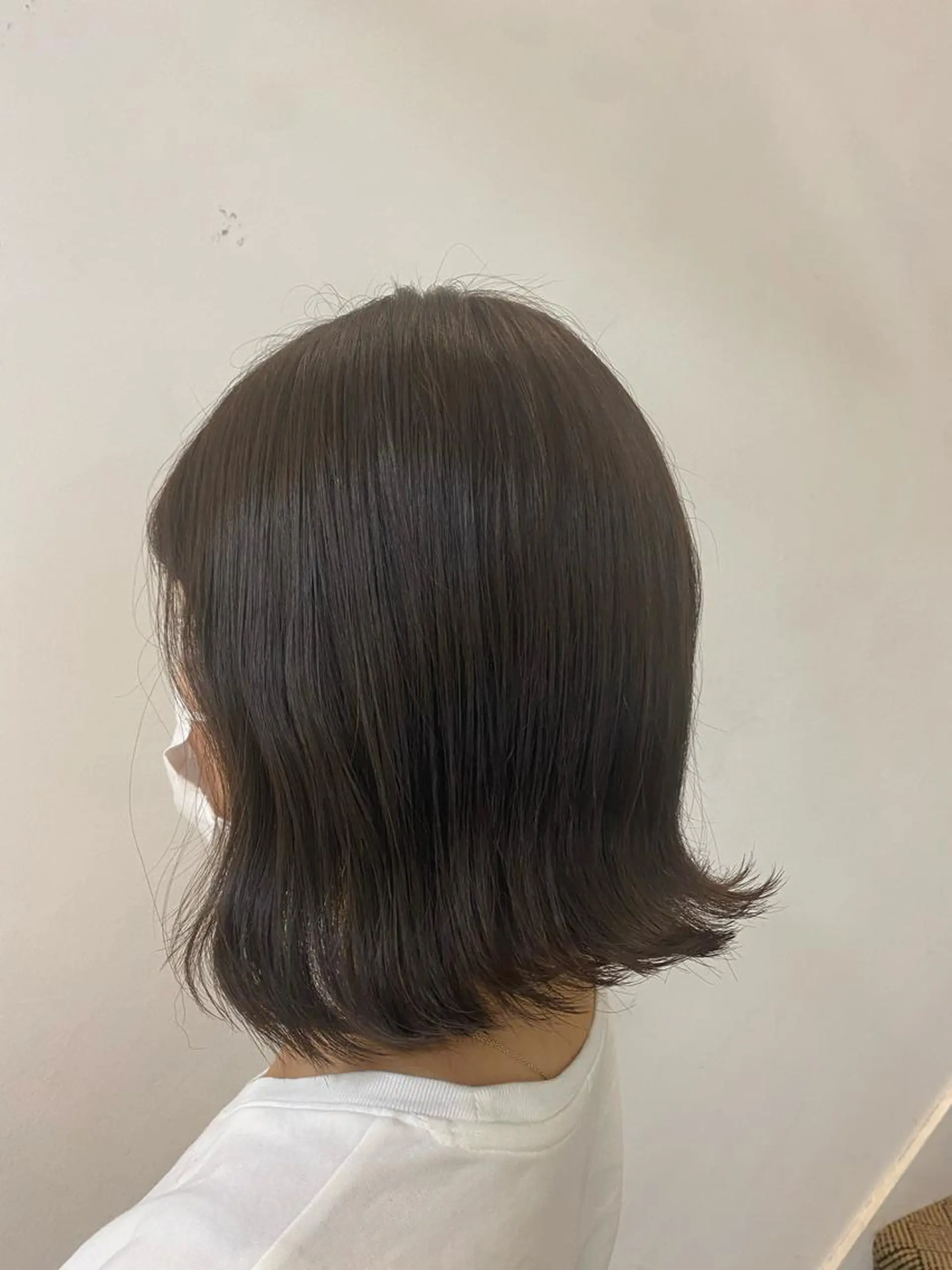 ショート カラー ベージュカラー 平井 沙奈のヘアスタイル