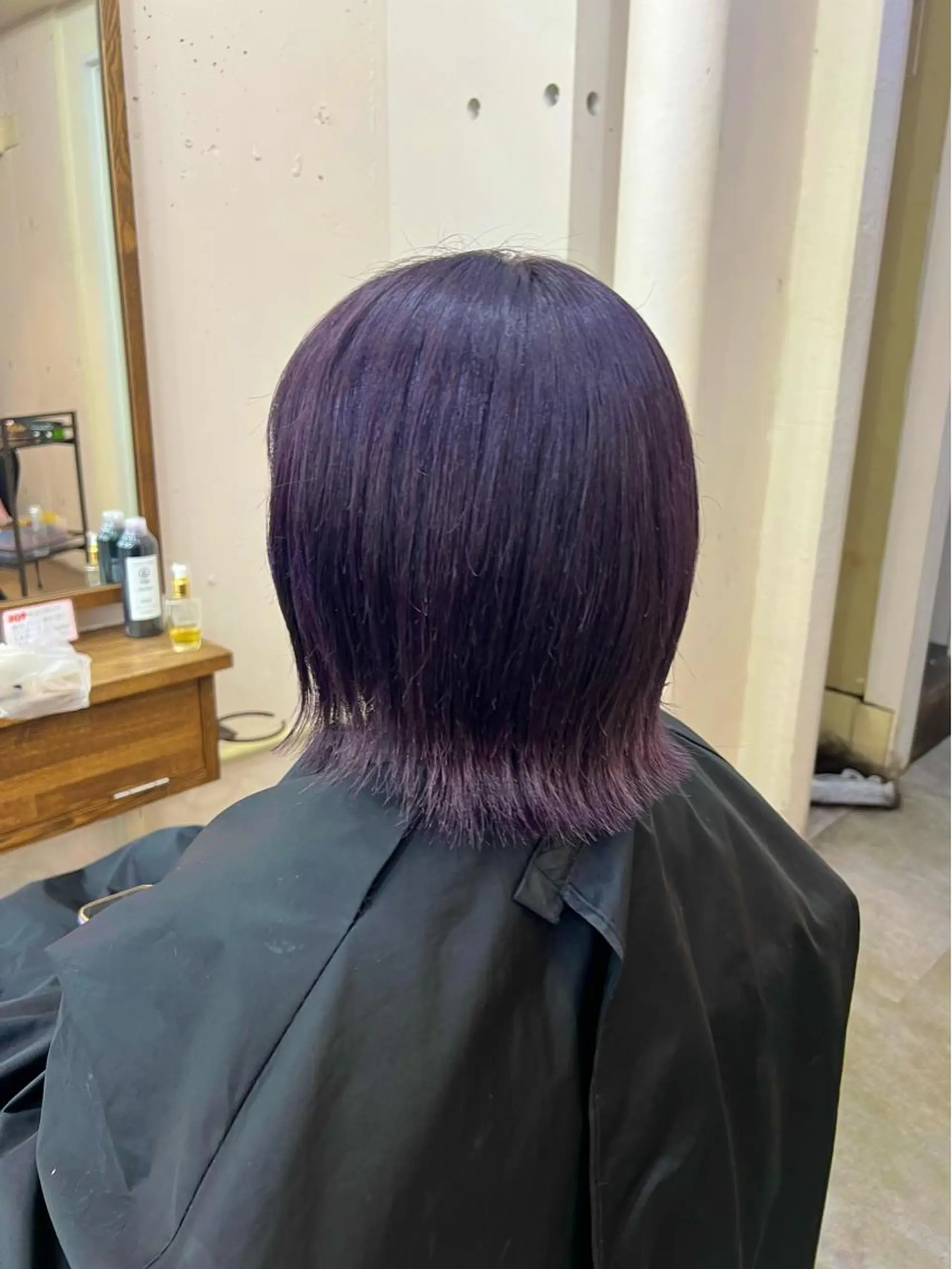 ショート 副店長🩷艶カラー 🧡💛リサ🫧のヘアスタイル