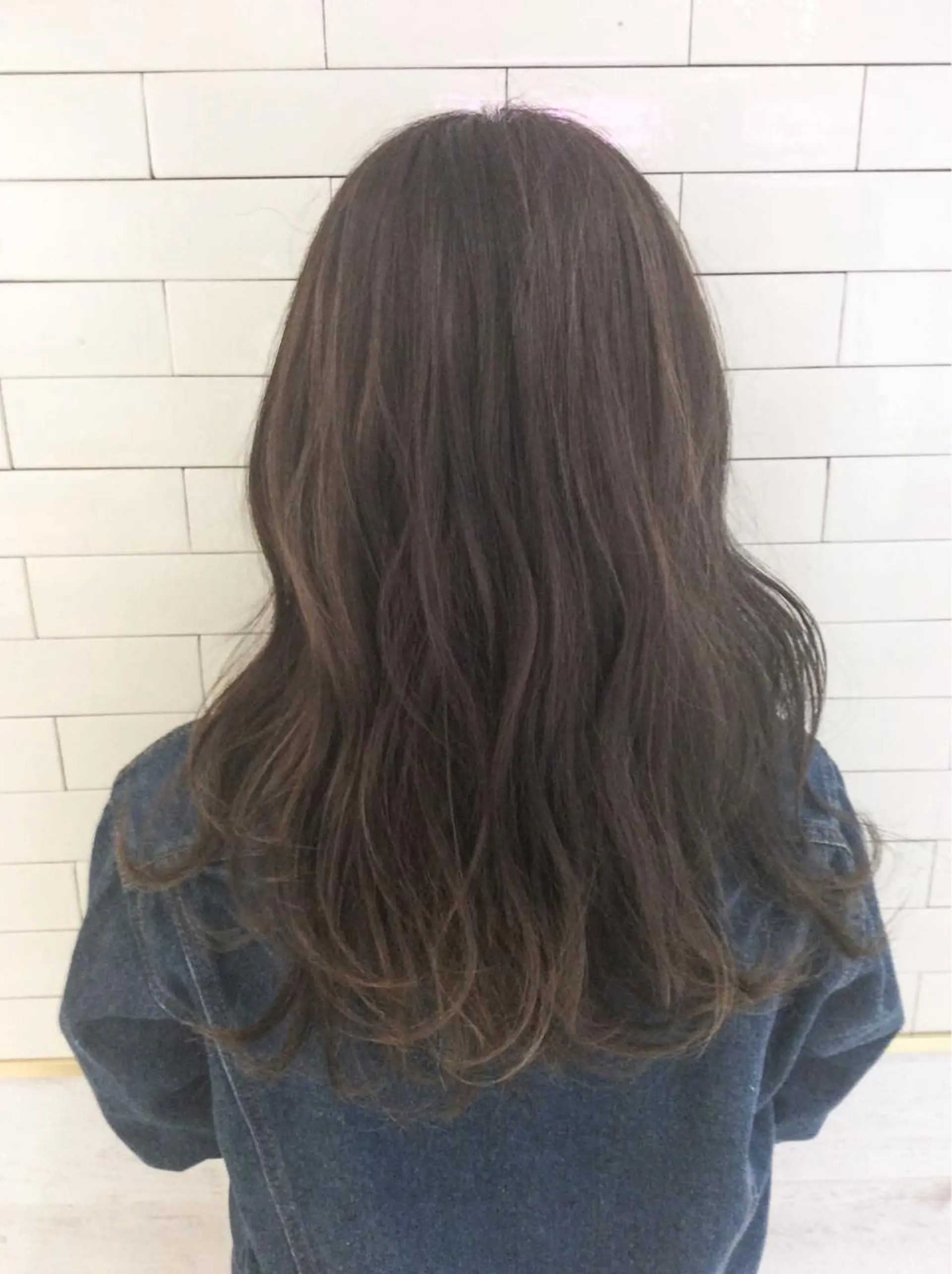 ミディアム カラー レイヤーカット× 髪質改善たもりのヘアスタイル