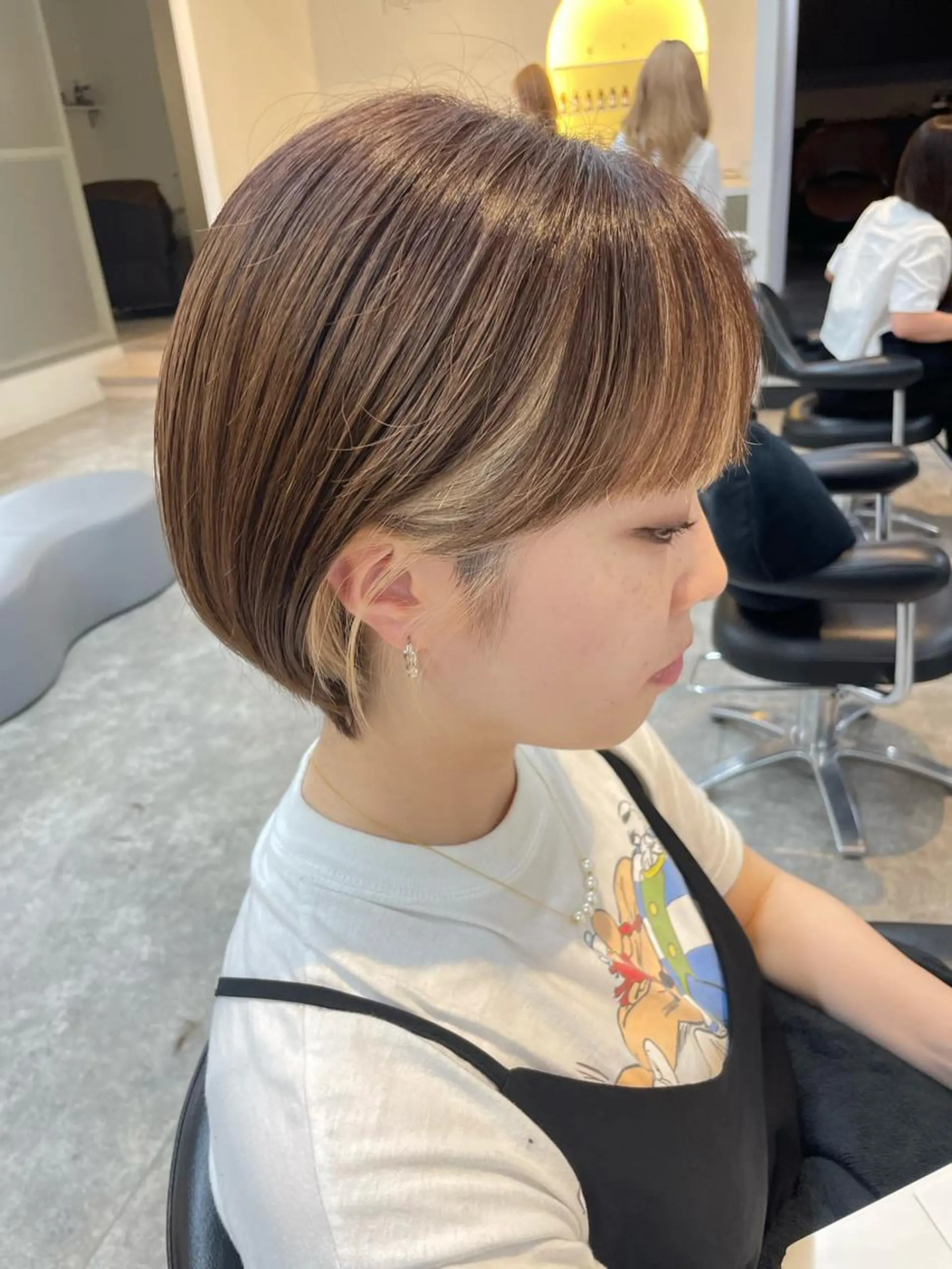 ショート 顔周りカット 森 愛佳のヘアスタイル