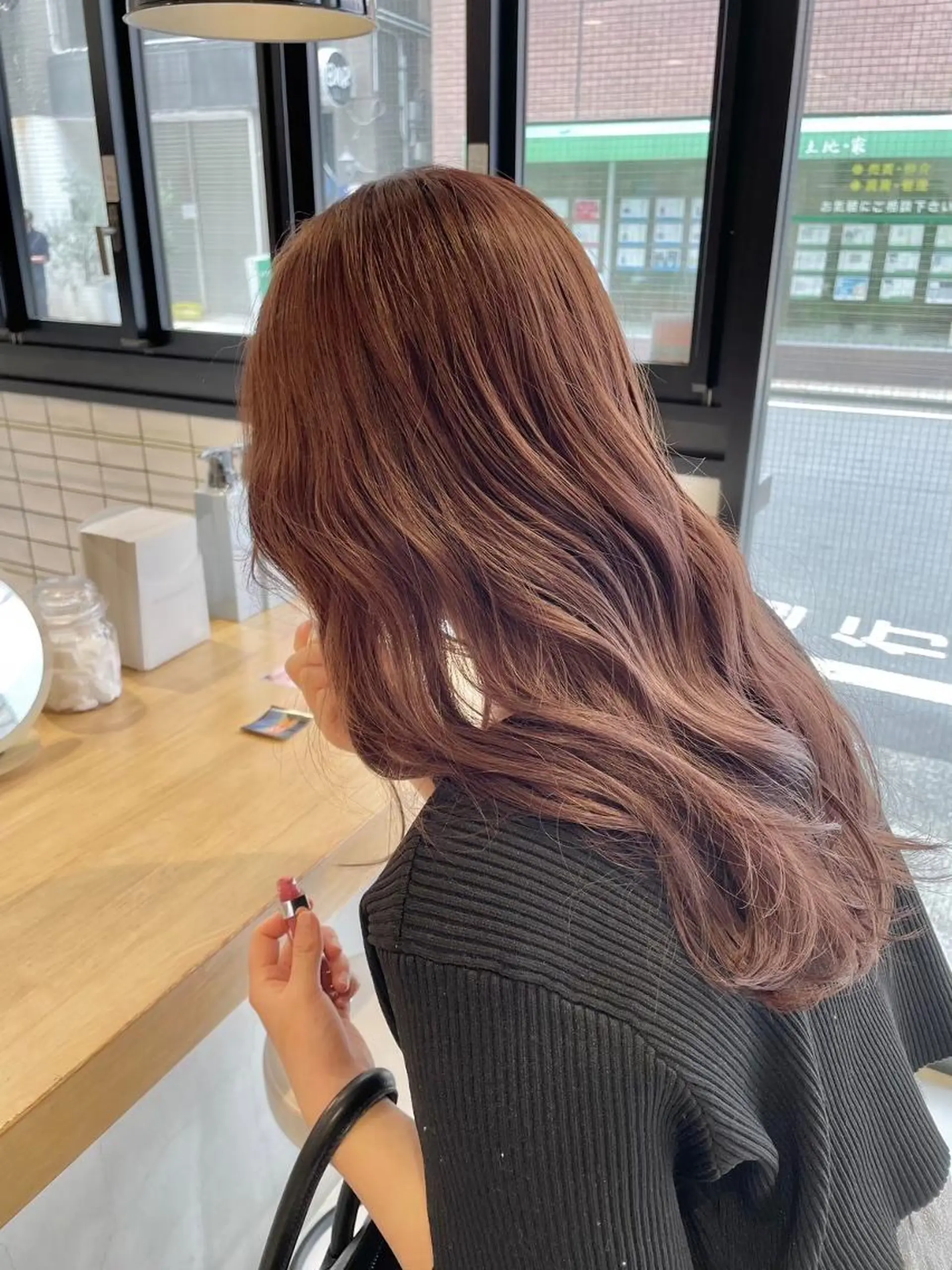 カラー ベージュカラー 透明感カラー ピンクカラー ピンクベージュ カット ヘアカラー hiyoka🐈‍⬛ ◎暖色カラー🥀のヘアスタイル