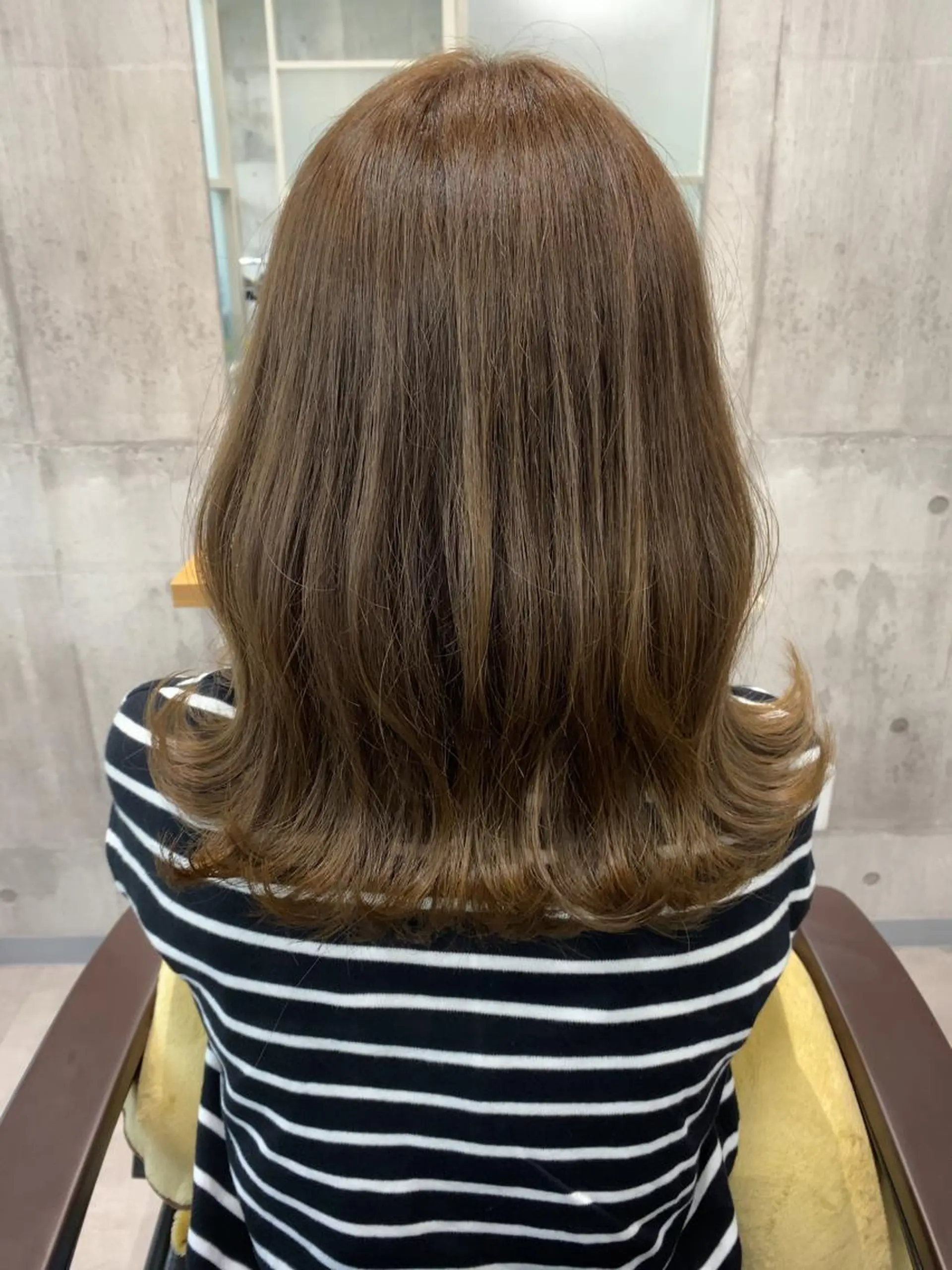 セミロング newi WASHIOのヘアスタイル