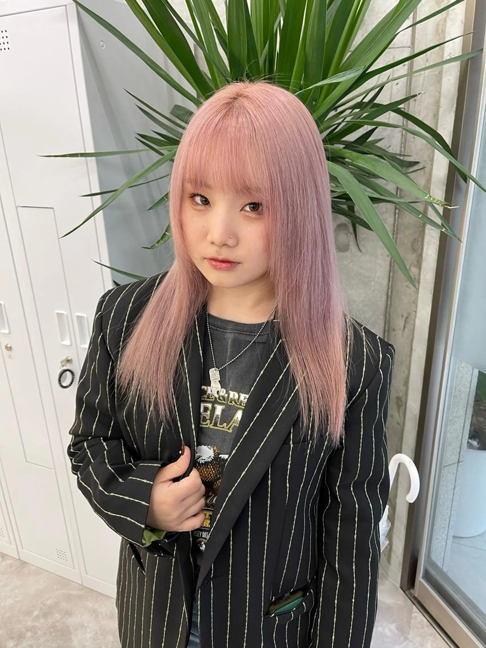 ミディアム ヘアカラー SALOWIN梅田茶屋町North店所属・福山 晴香のヘアスタイル