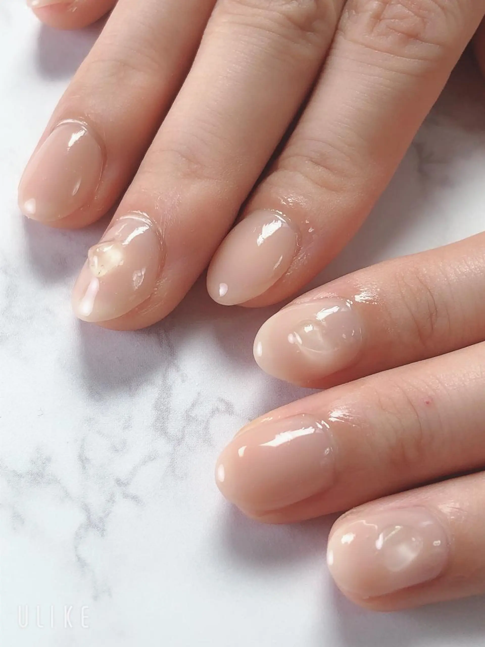ネイル ストーンネイル Nailsalon Luanaのネイルデザイン