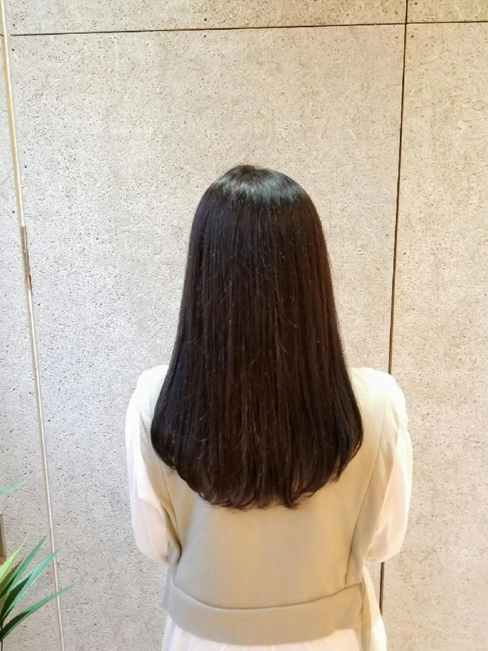 ロング カラー ブラウンカラー 🔴赤み消し/ 艶カラー落合　優🔴のヘアスタイル