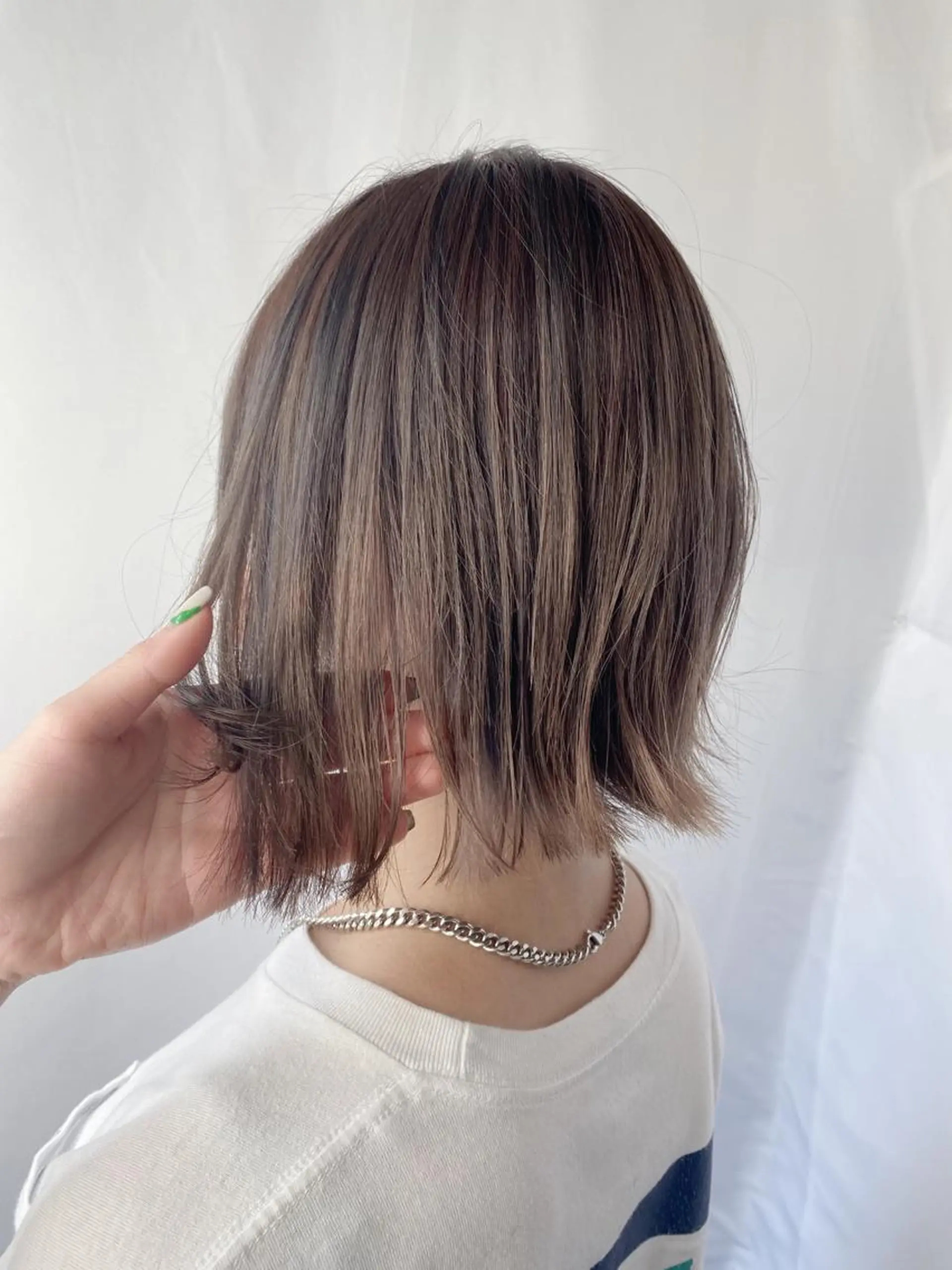 ショート カラー カット ヘアカラー トリートメント 畑中 愛梨のヘアスタイル