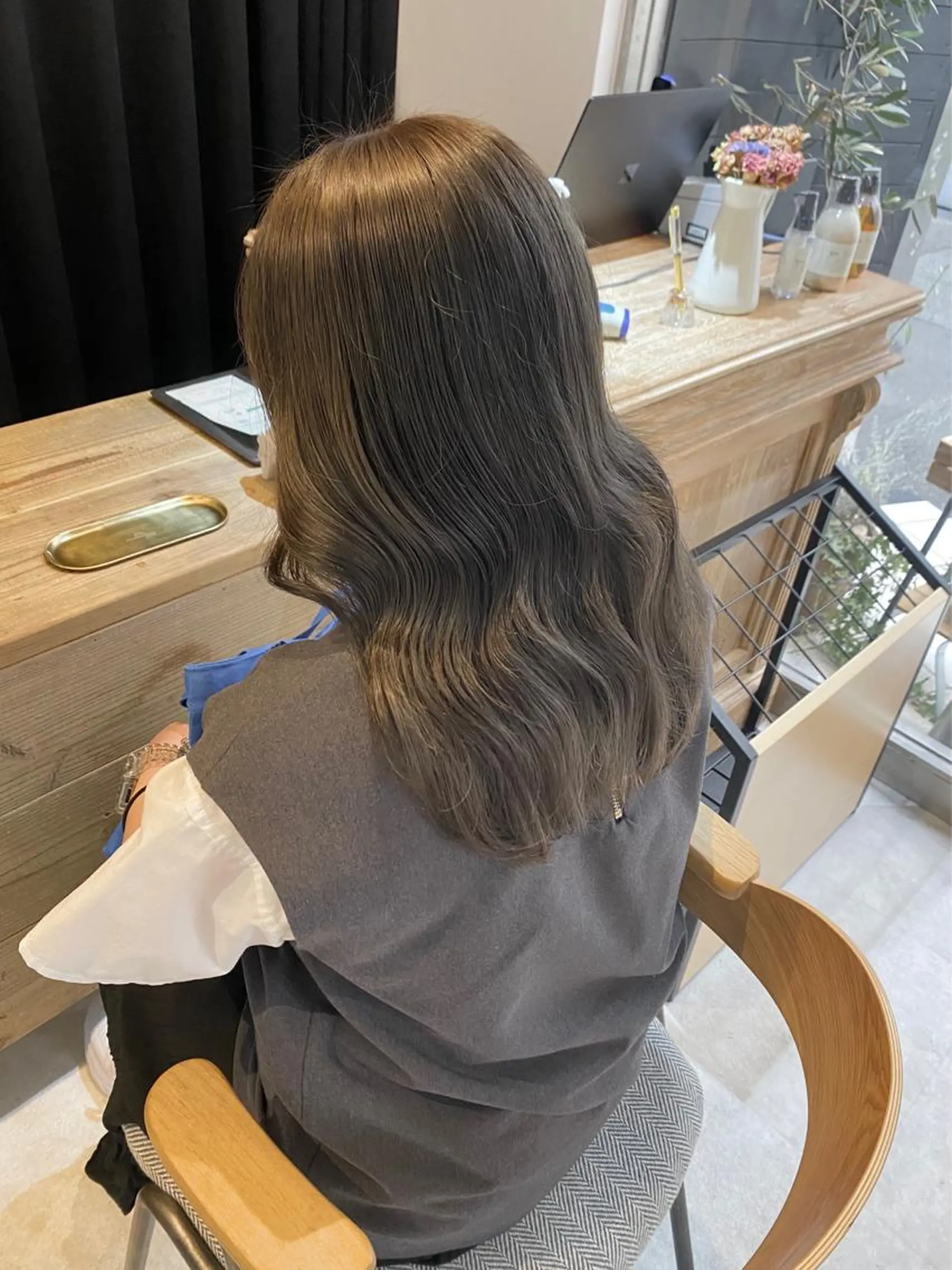 カラー 🌷柔らかクリーミー 🤍kirari🌷のヘアスタイル