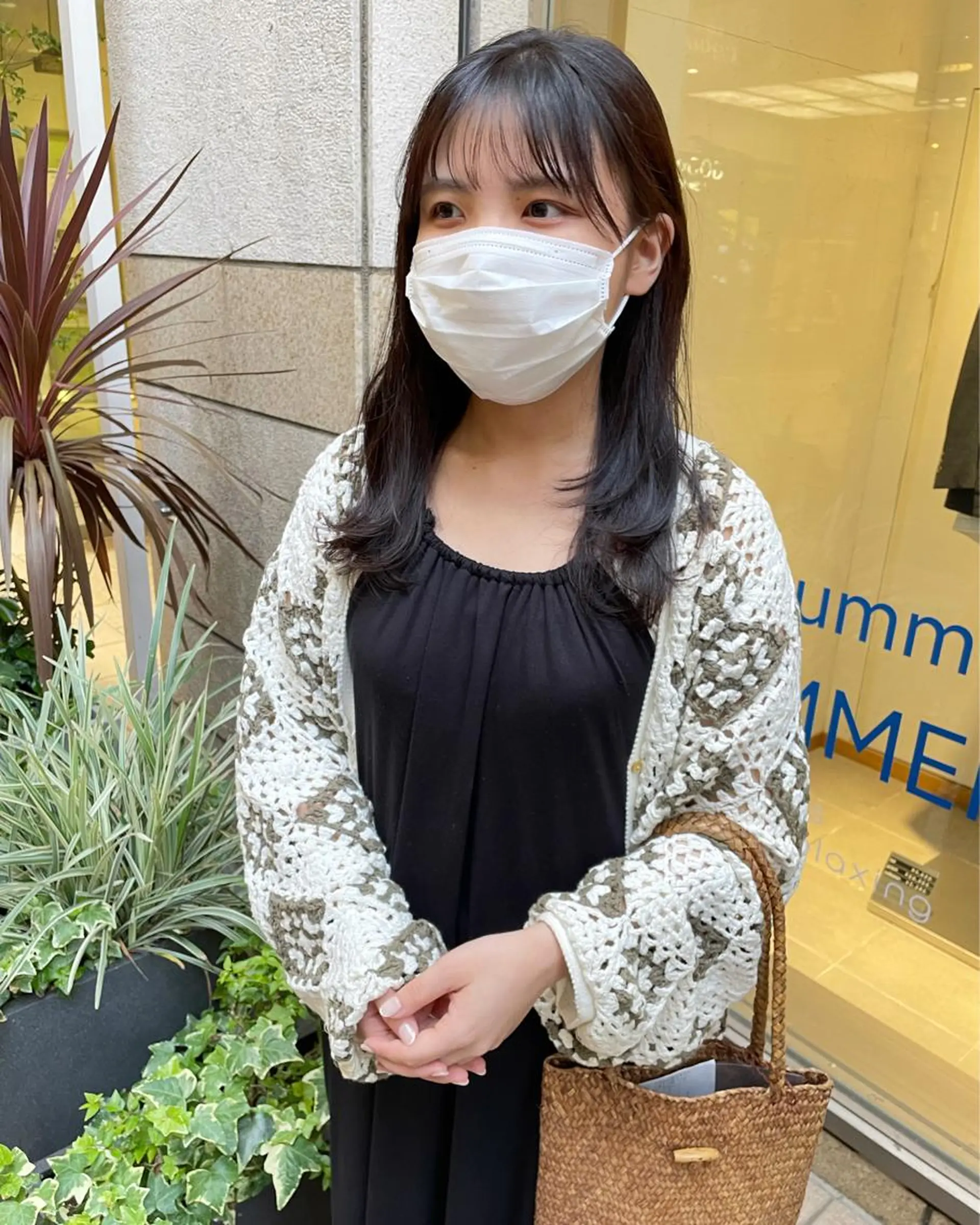 ミディアム カラー iet.所属・ウルフ/ボブ/耳ツボ ジュエリー◎ricoのヘアスタイル