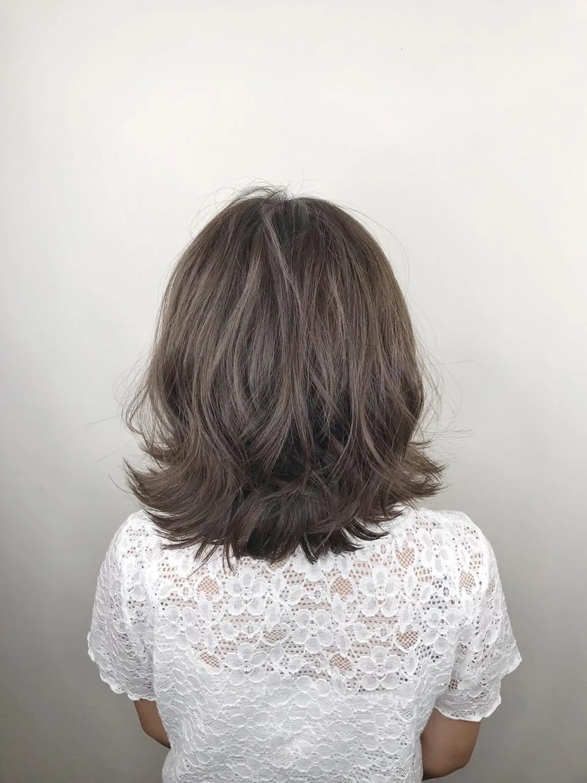 ショート カラー インナーカラー/ ストレート/奥野洸也のヘアスタイル