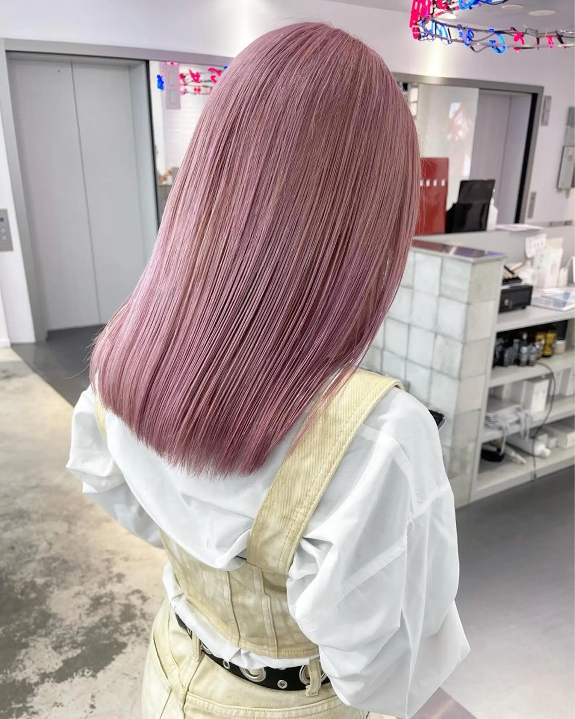 ミディアム カラー ベージュカラー ホワイトベージュ トリートメント ヘアカラー トリートメント 🌈game🌈 下北沢店のヘアスタイル