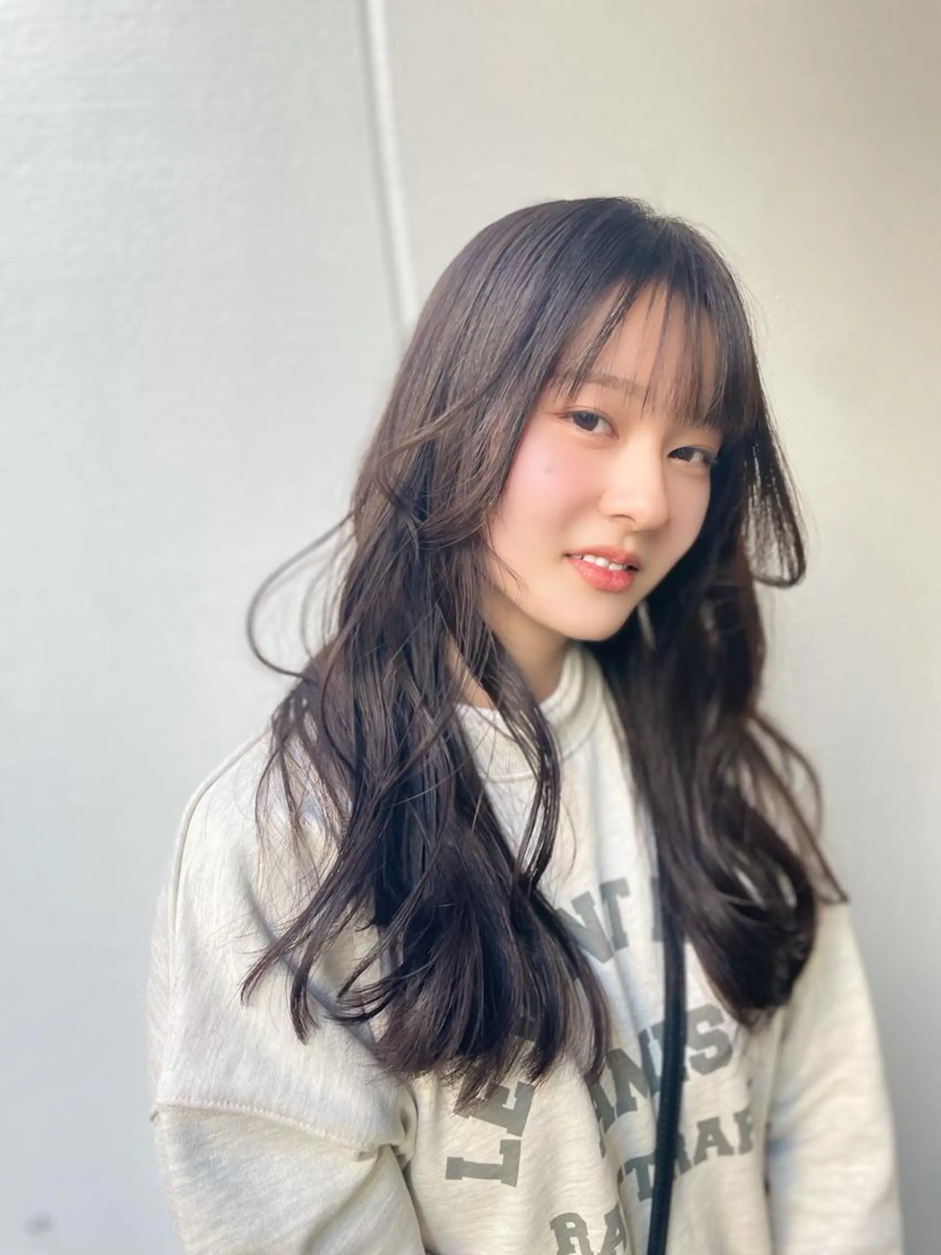 ロング 韓国風ヘア カット パーマ トリートメント TMJ所属・バズる韓国ヘア 🇰🇷溝邊　拓麿のヘアスタイル