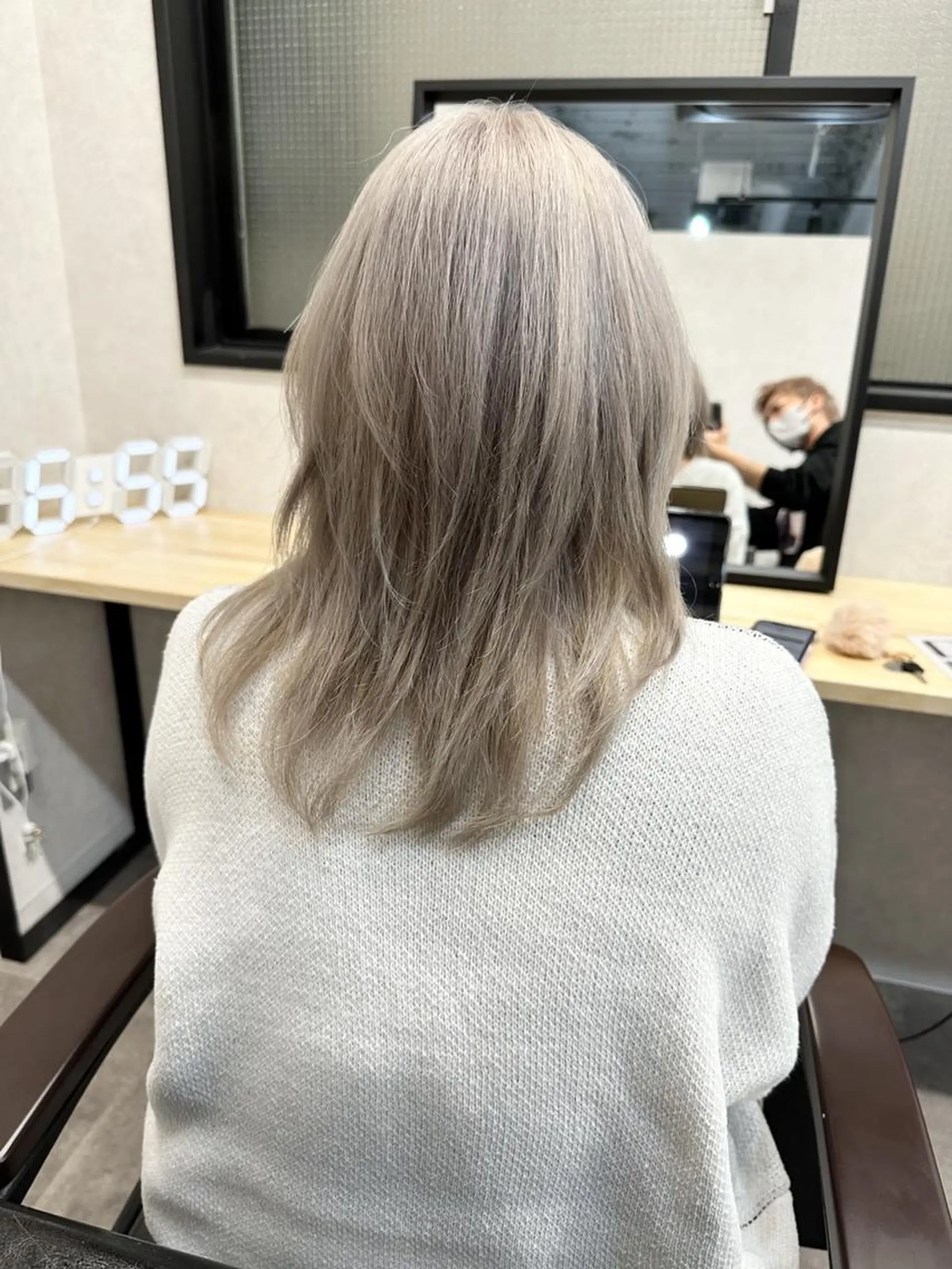 セミロング ヘアアレンジ カラー 💎lino _by _ACNE💎 🧸のヘアスタイル
