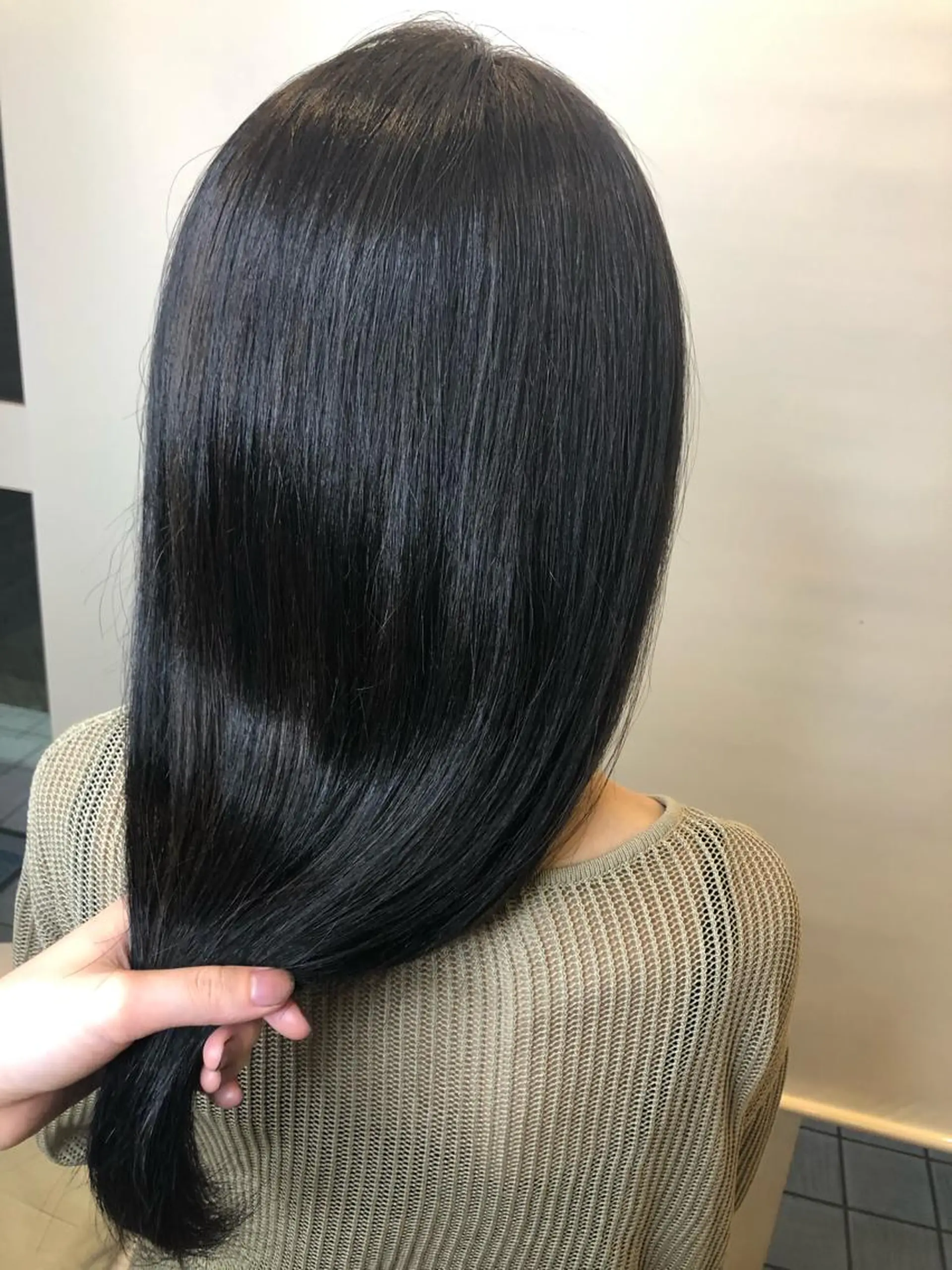 ロング カラー ハイライトカラー ハイライト POCKET いわき店所属・Pocketいわき 深谷 智花のヘアスタイル