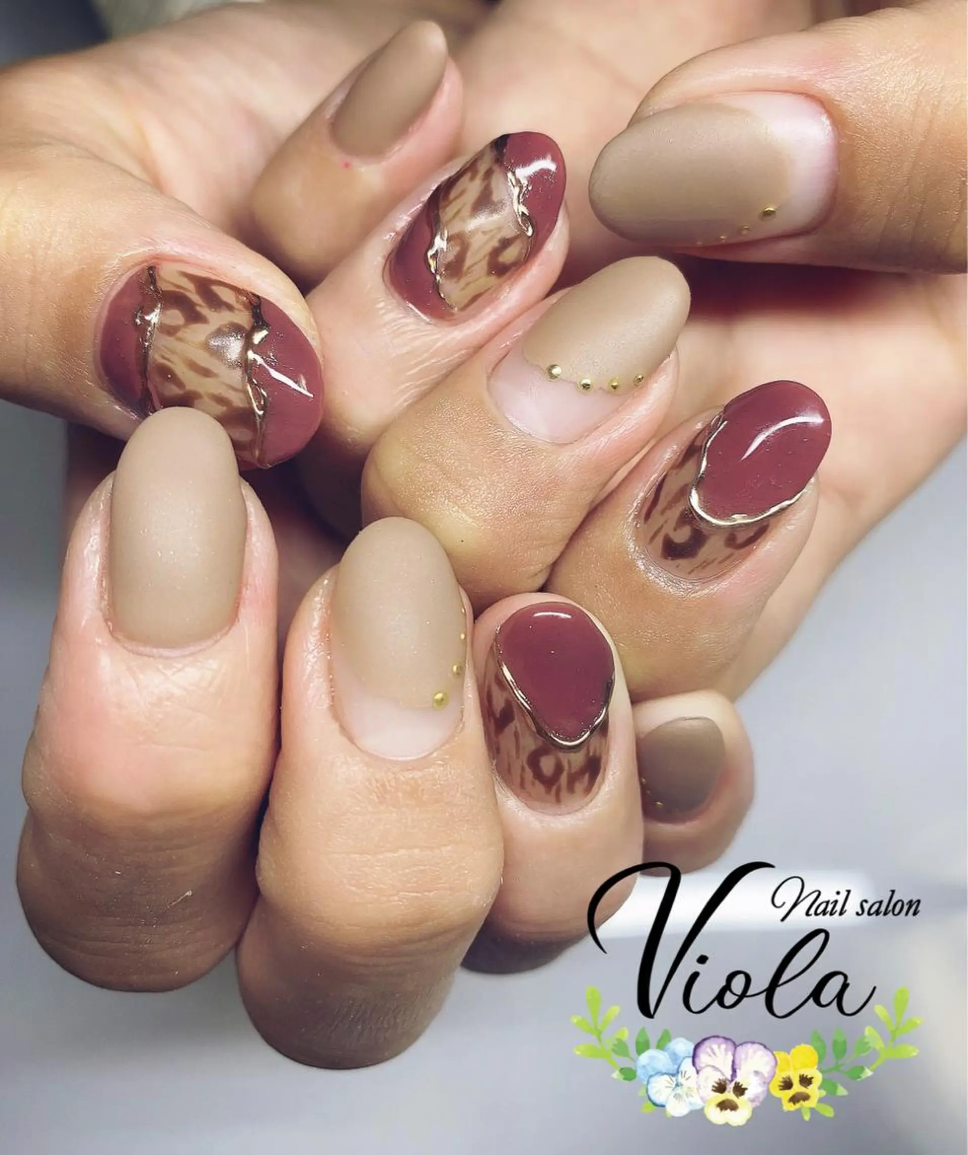 ネイル マットネイル ハンドネイル Nailsalon Viola所属・ネイルサロン Violaのネイルデザイン