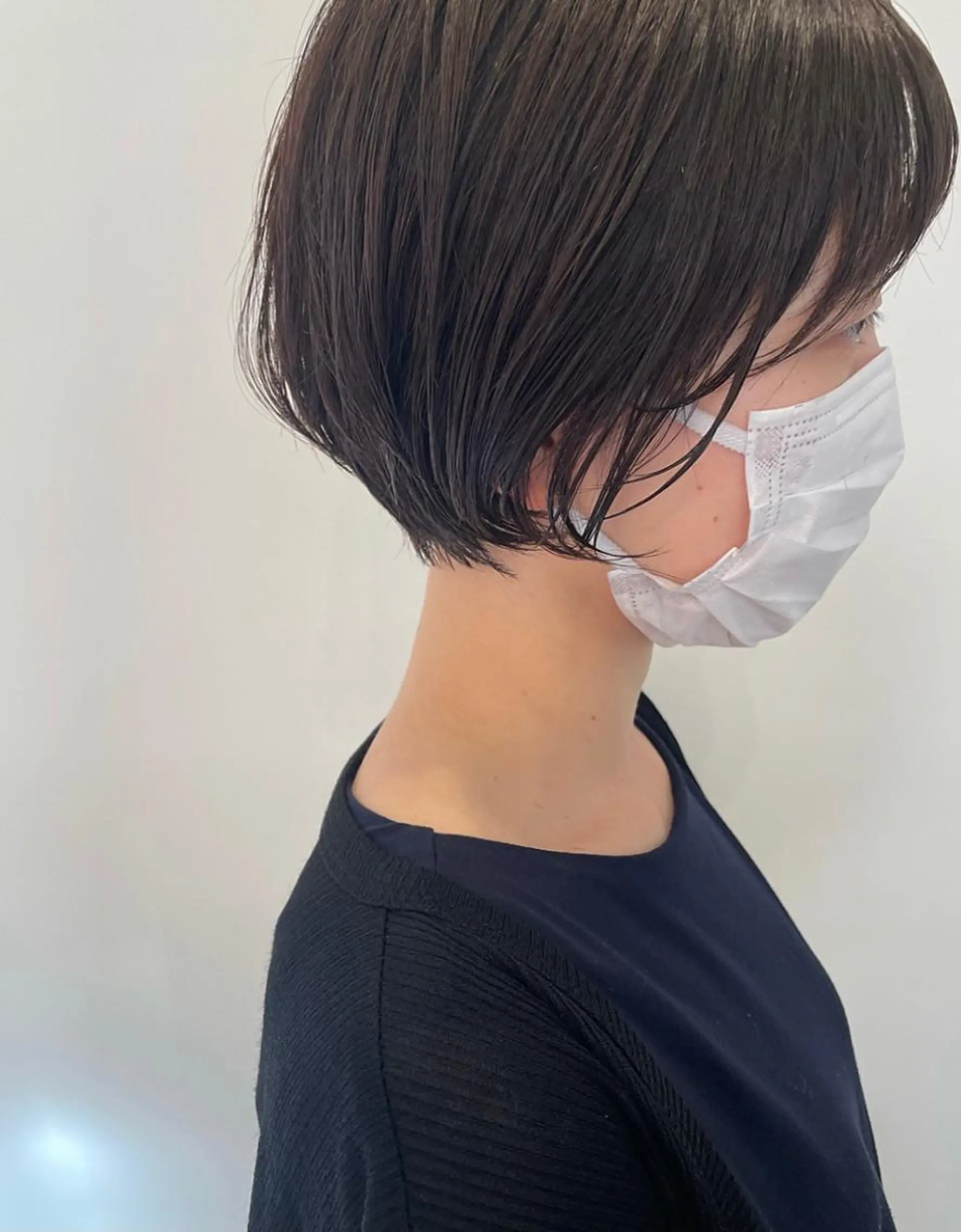 ショート カラー 丸みショート ベージュカラー 透明感カラー オリーブベージュ ショートヘア カノエ 乃木店のヘアスタイル