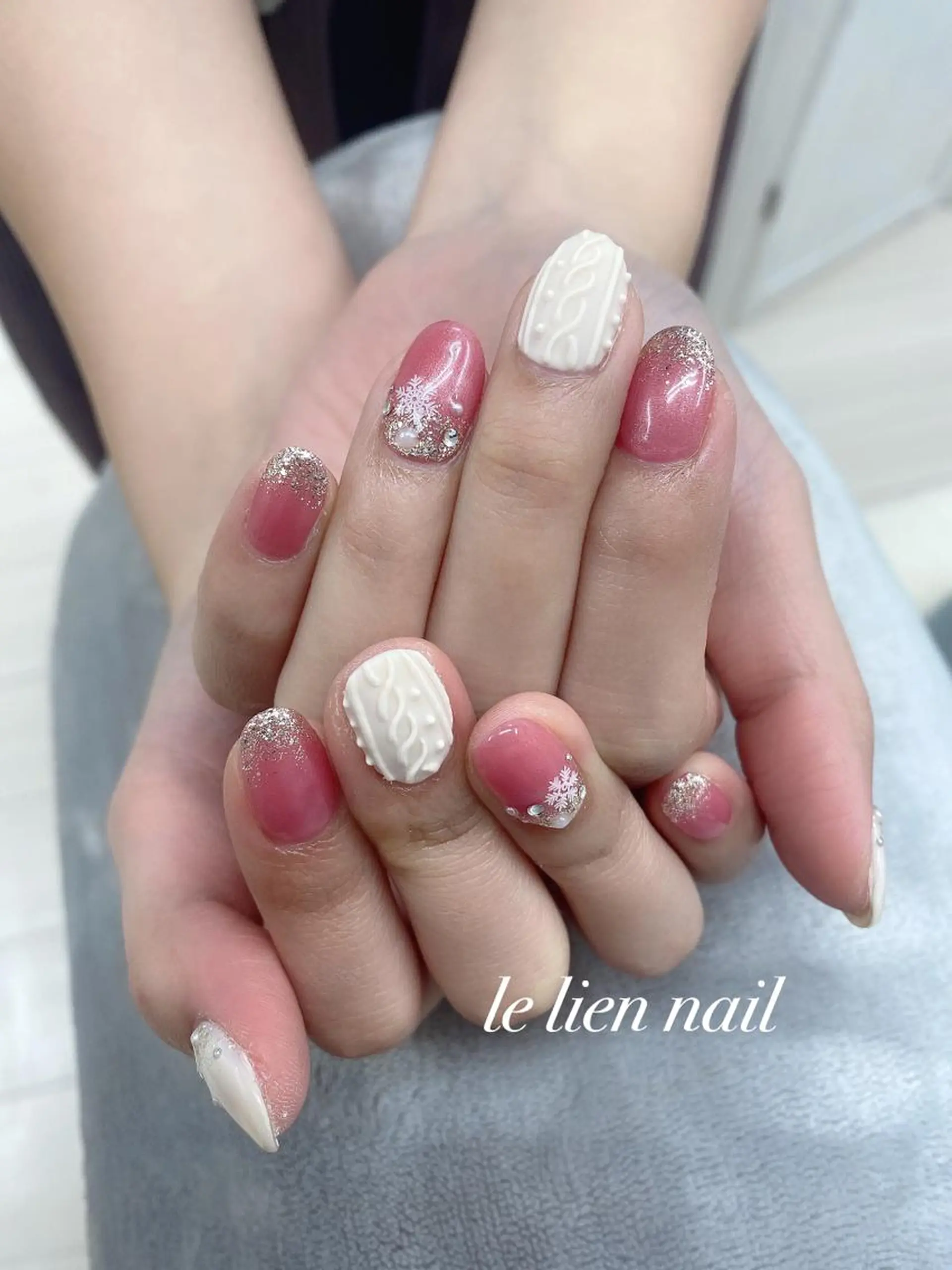 ネイル キラキラネイル マットネイル 冬ネイル ハンドネイル le lien nailのネイルデザイン