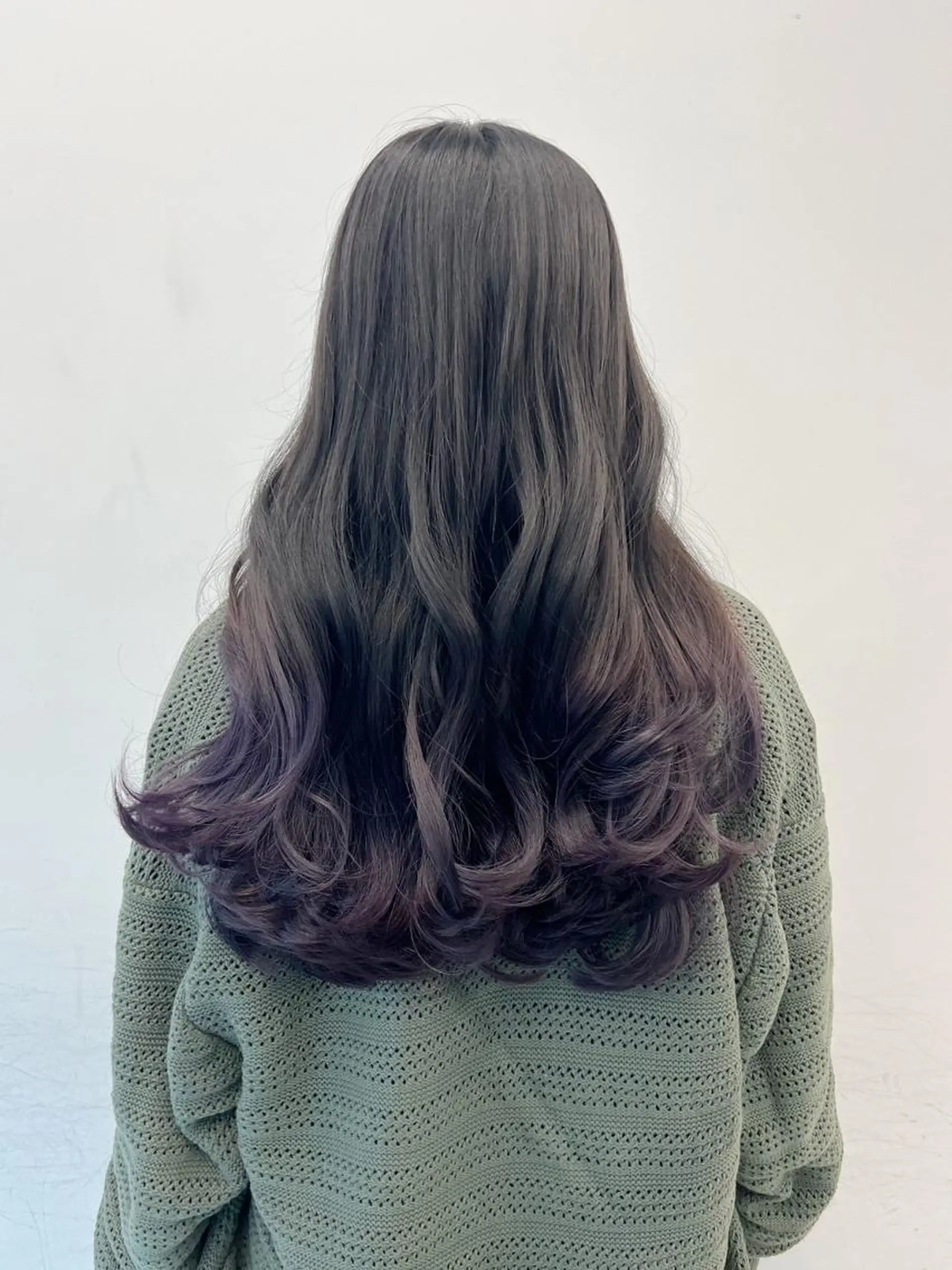 カラー アディクシーカラー アッシュ ブルーカラー ダークアッシュ グレージュ 【公式】amble luxe 中野のヘアスタイル