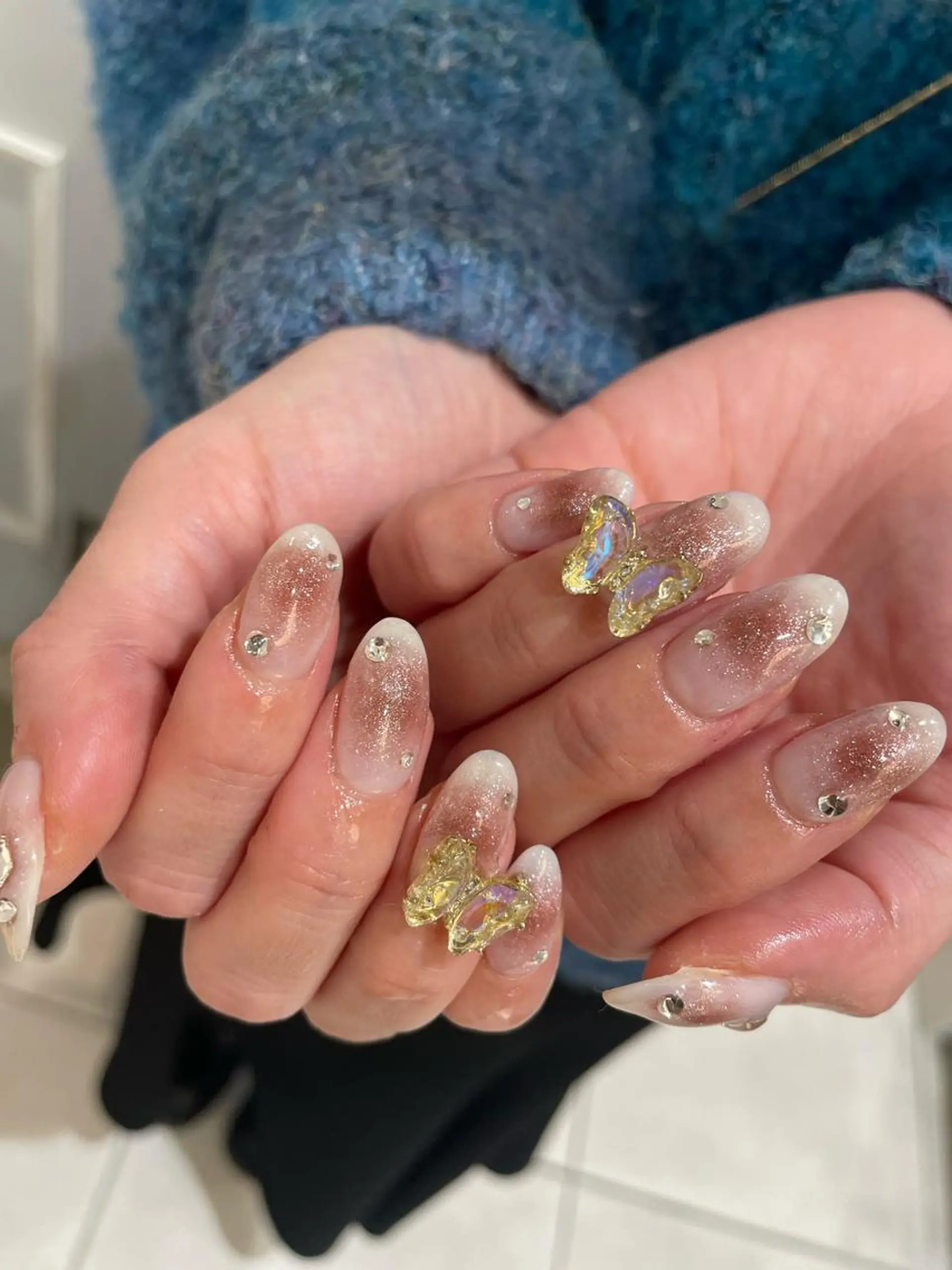 ネイル ハンドネイル 細矢 咲花のネイルデザイン