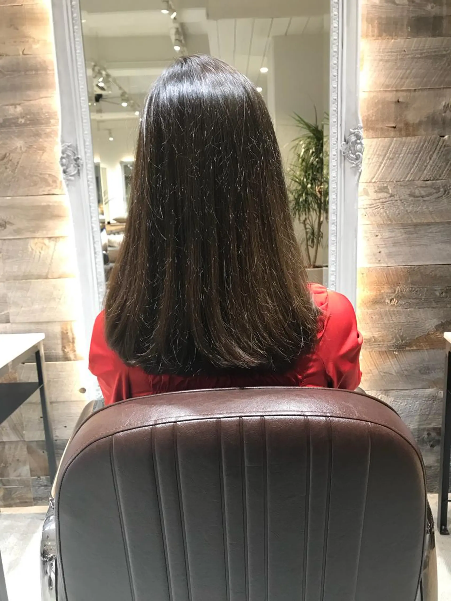 セミロング カラー espace      de   coiffure所属・門脇 直也のヘアスタイル