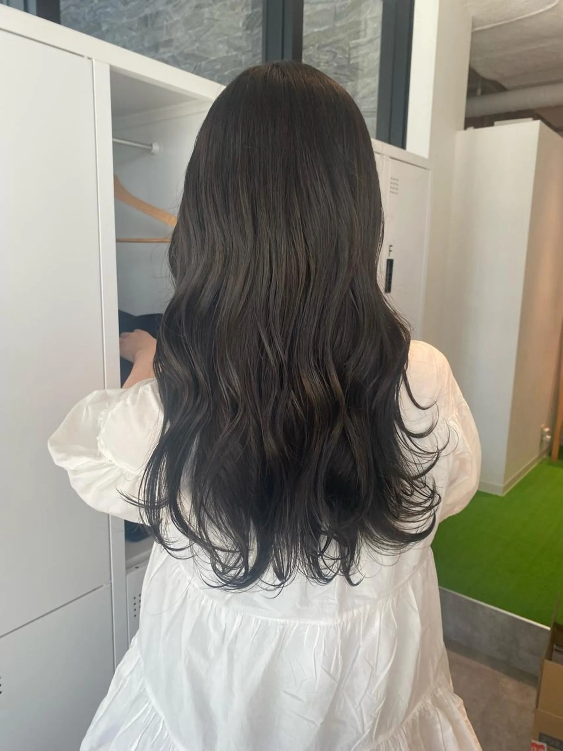 カラー 透明感カラー グレージュ オスズ 🎀´-のヘアスタイル