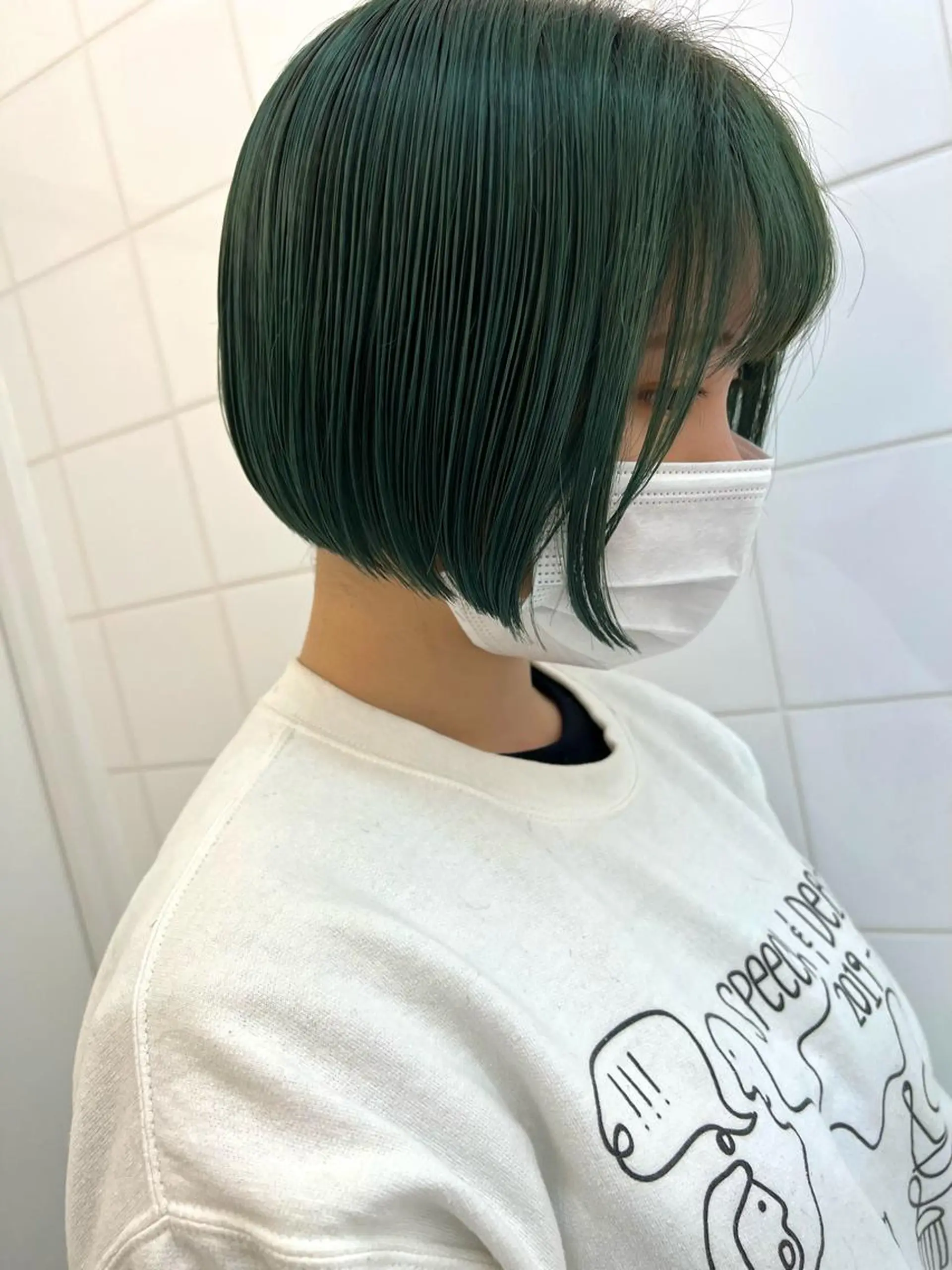 ショート カラー ヘアアレンジ 🧨ブリーチー×ボブ レイヤー💎じゅえるのヘアスタイル