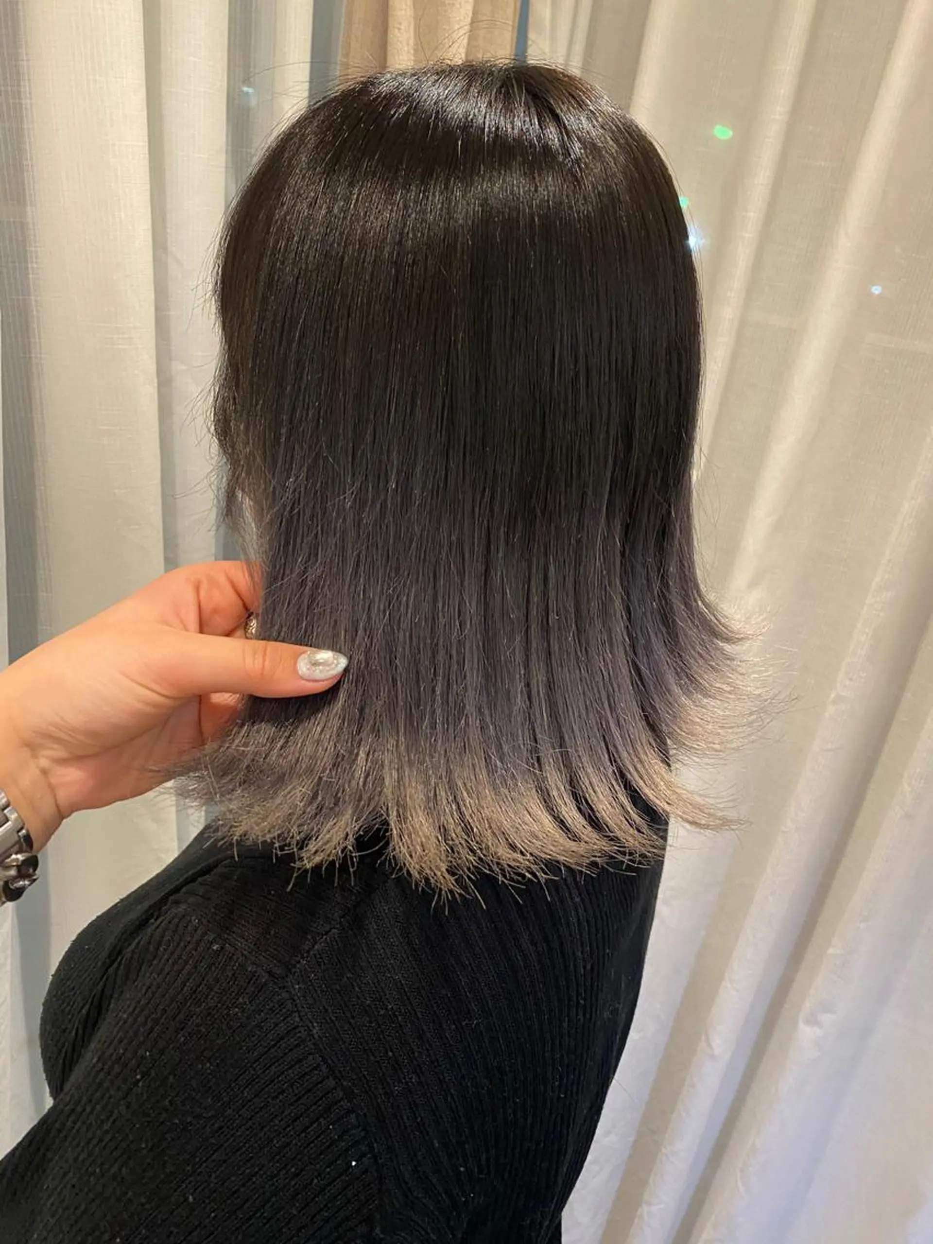 ショート カラー グラデーションカラー sio.nail&eyebrow salon shimokitazawa2号店所属・nailist mana𖤐´-のネイルデザイン