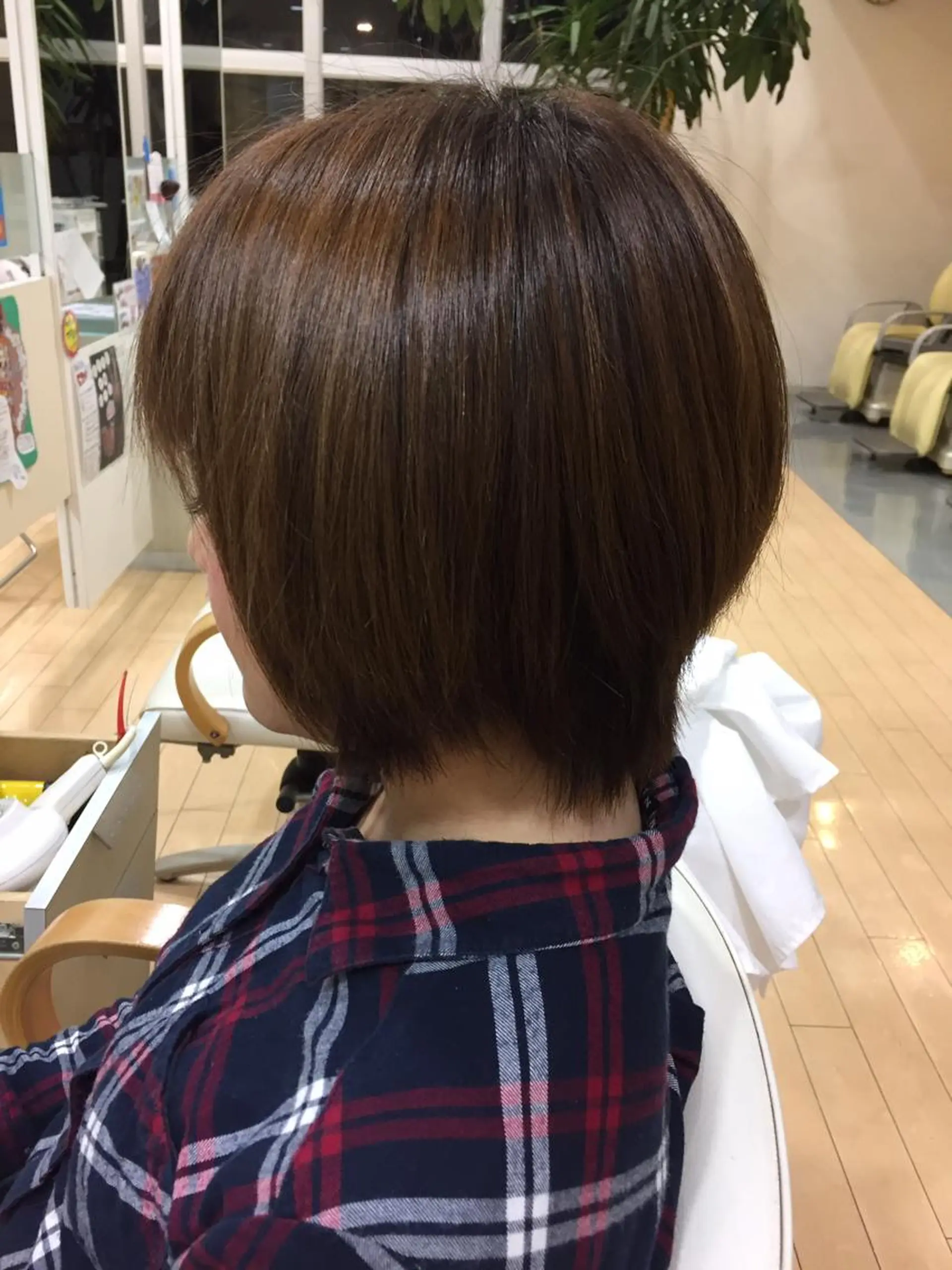 ショート ショートヘア 小顔カット カット 美容しょうへいの店所属・吉川 茉由子のマツエク・マツパデザイン