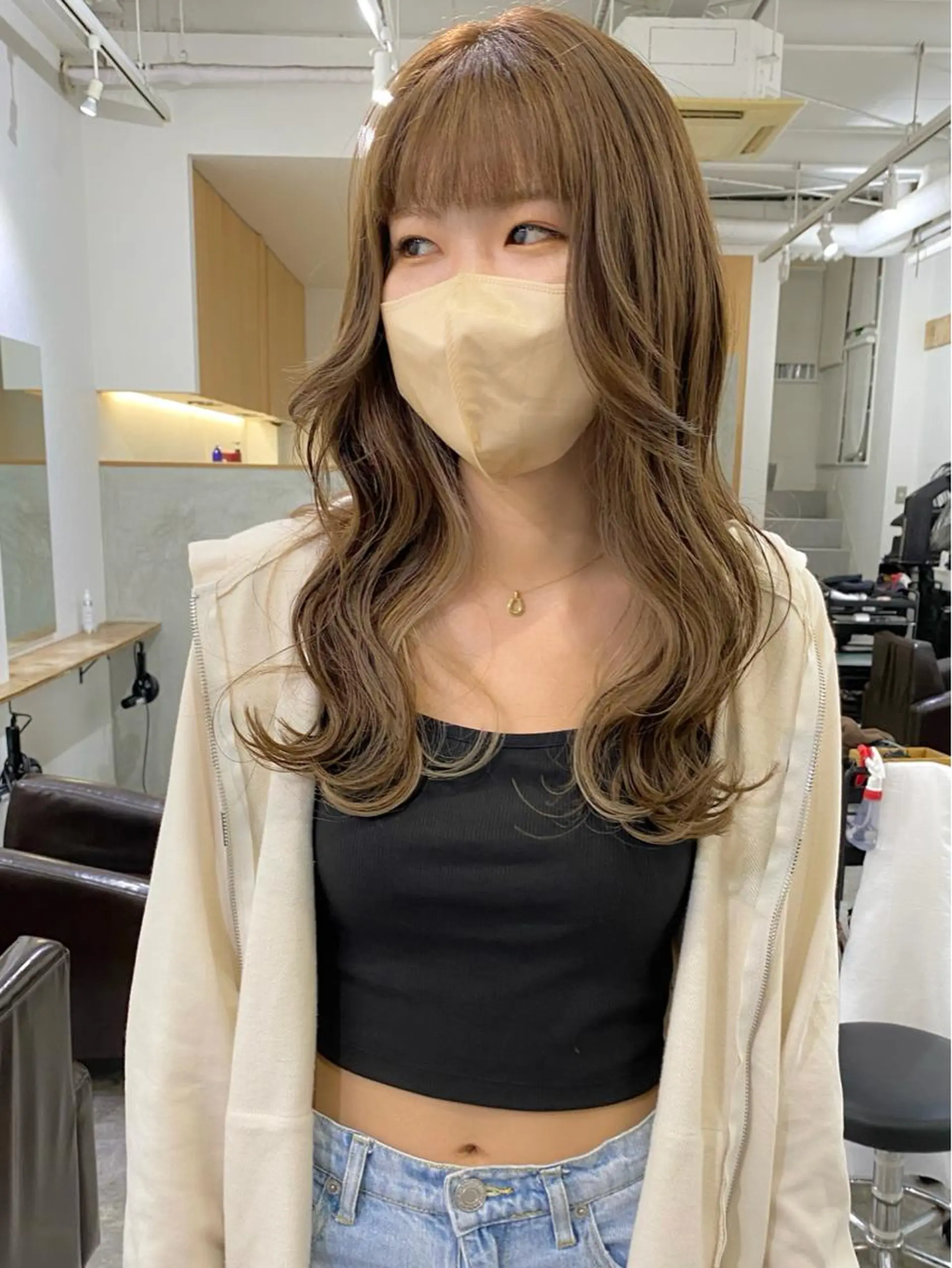 ロング カラー 抜きっぱなしブロンド ハイトーンカラー インナーカラー ヘアカラー トリートメント 森貴裕/ベージュ/ パーマ/オリーブのヘアスタイル