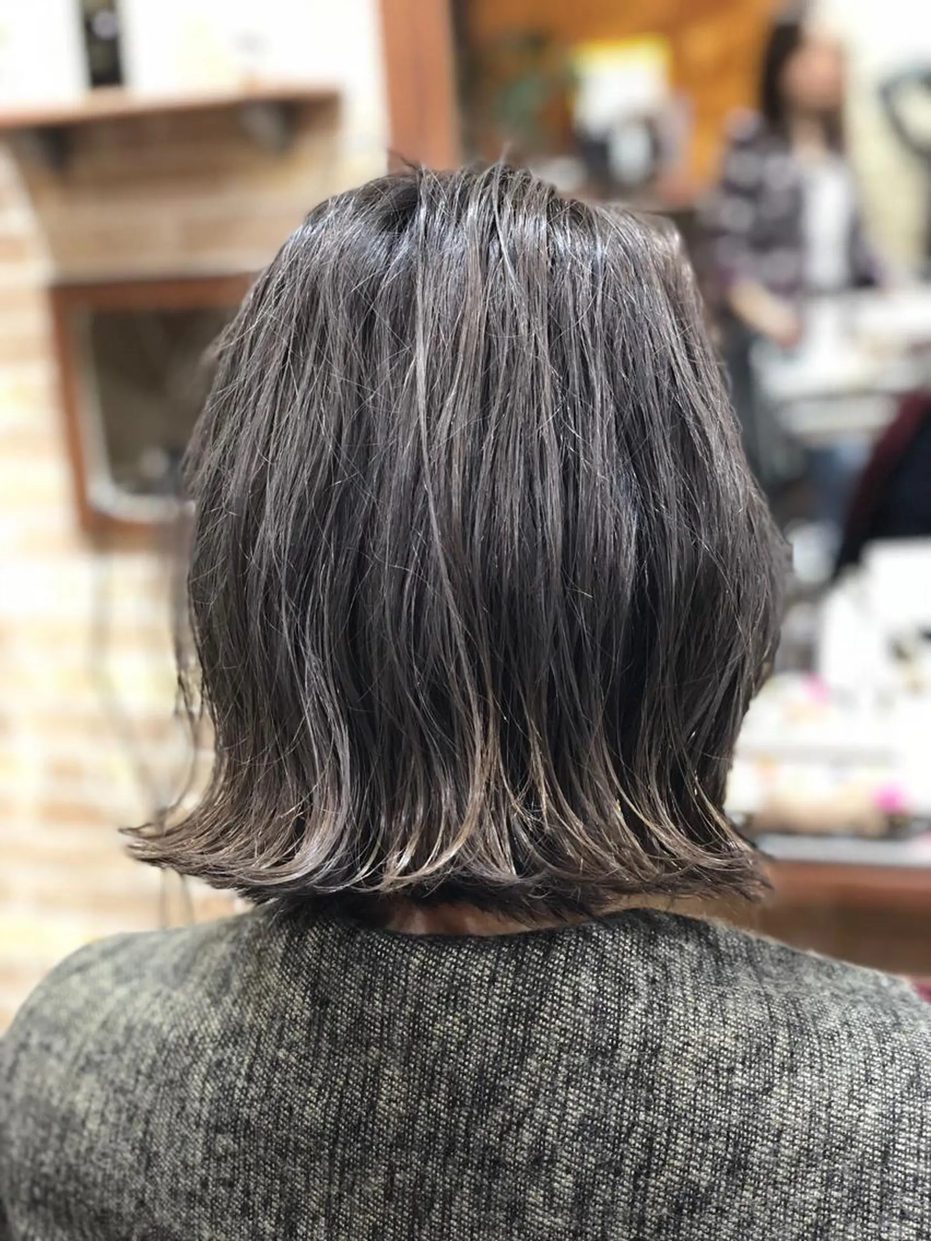 ショート カラー 藤井 一輝のヘアスタイル
