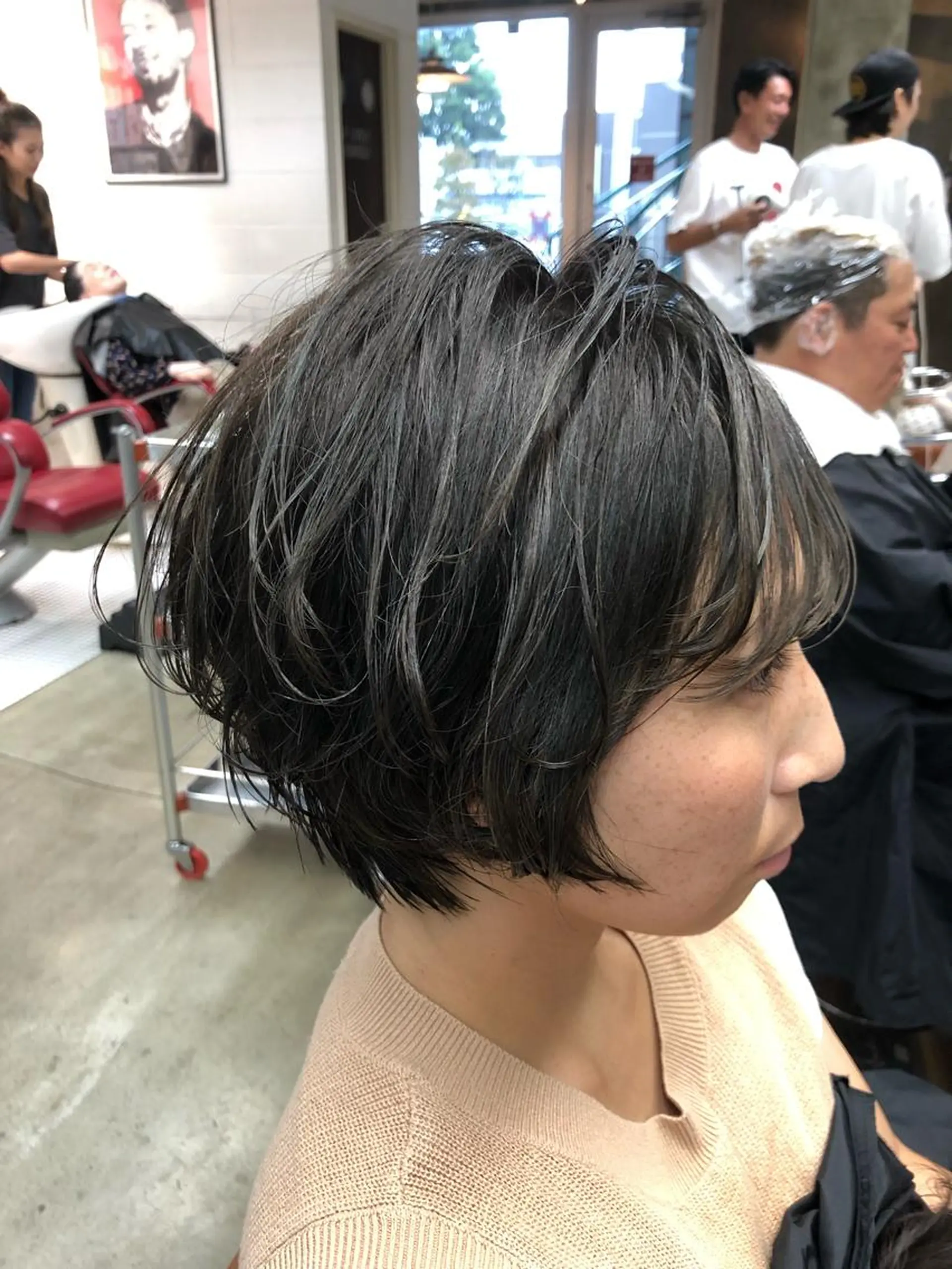 ショート カラー グレージュ カット ヘアカラー ROBOT   PLUS所属・大野 悠平のヘアスタイル