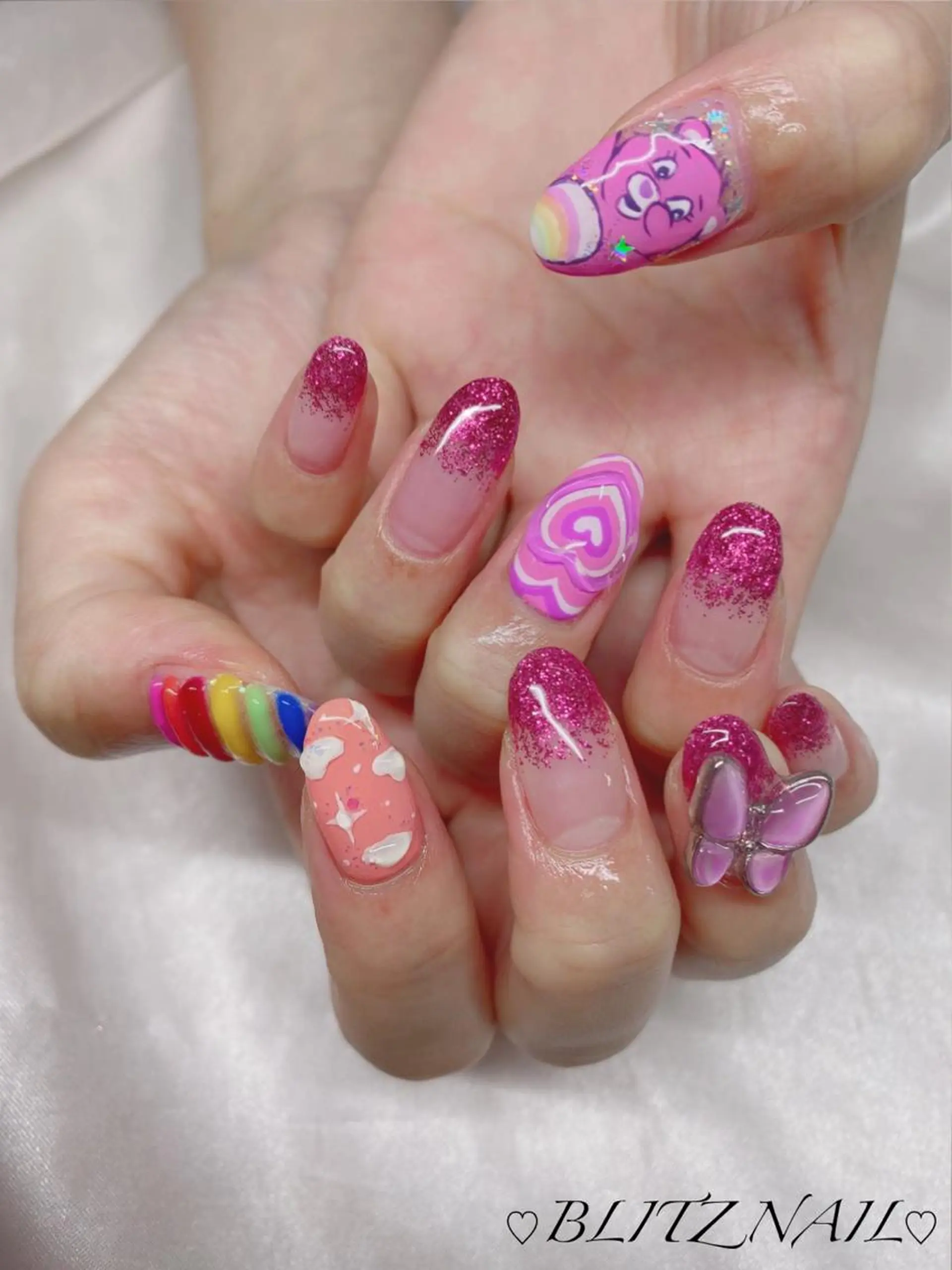 ネイル BLITZ Nail 岩田💅🏻✨のネイルデザイン