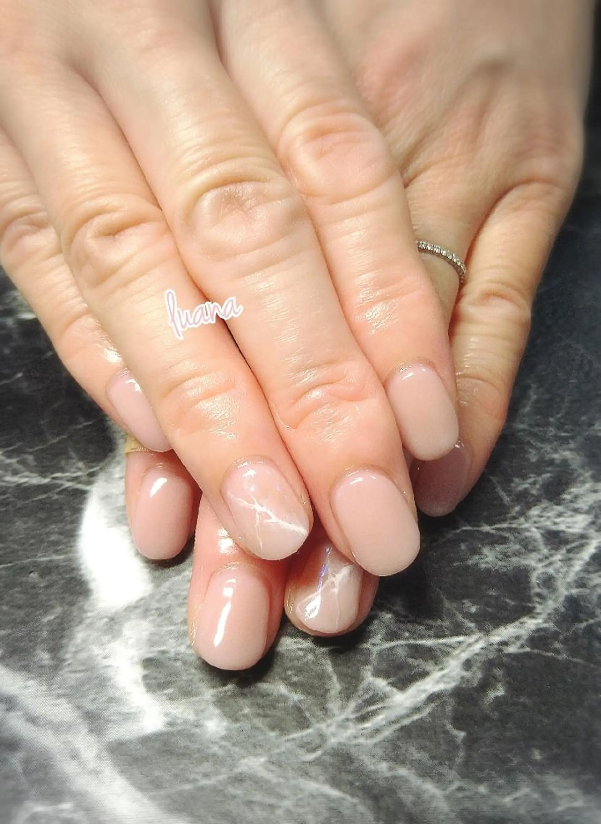 ネイル ハンドネイル LUANA  TAKAHASHIのネイルデザイン