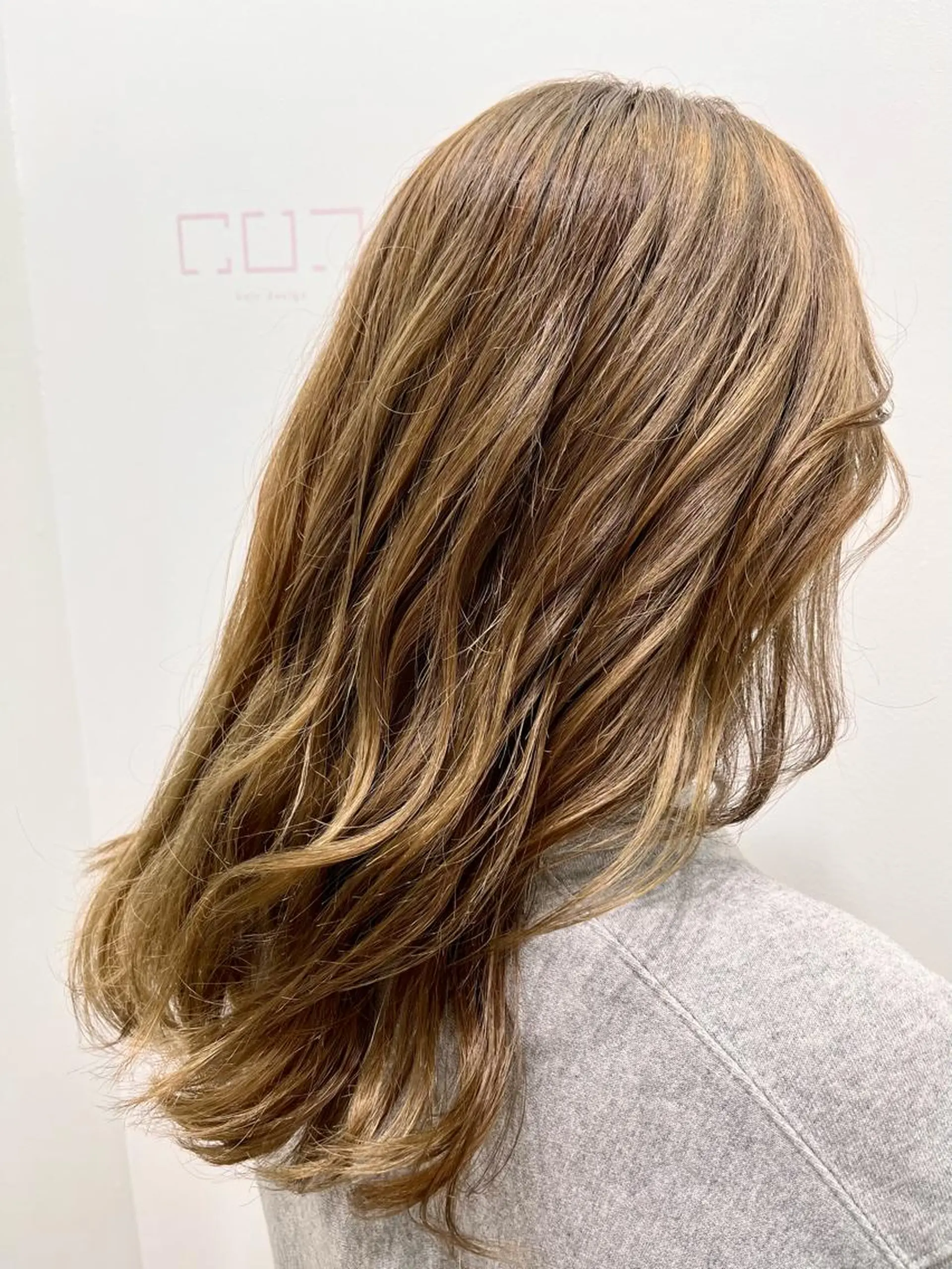 カラー ヘアカラー ルーツカラー/ デザインカラー/井川のヘアスタイル