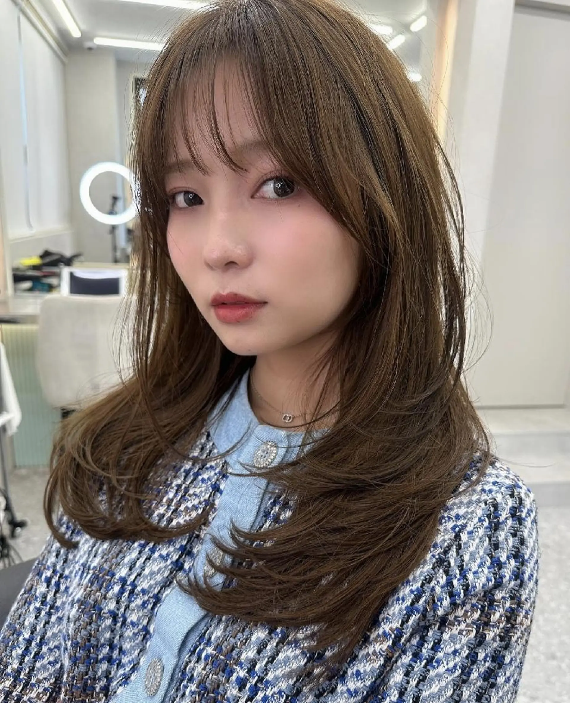 ロング ロンド　ウル所属・レイヤー/縮毛矯正⭐ 特化美容師のヘアスタイル