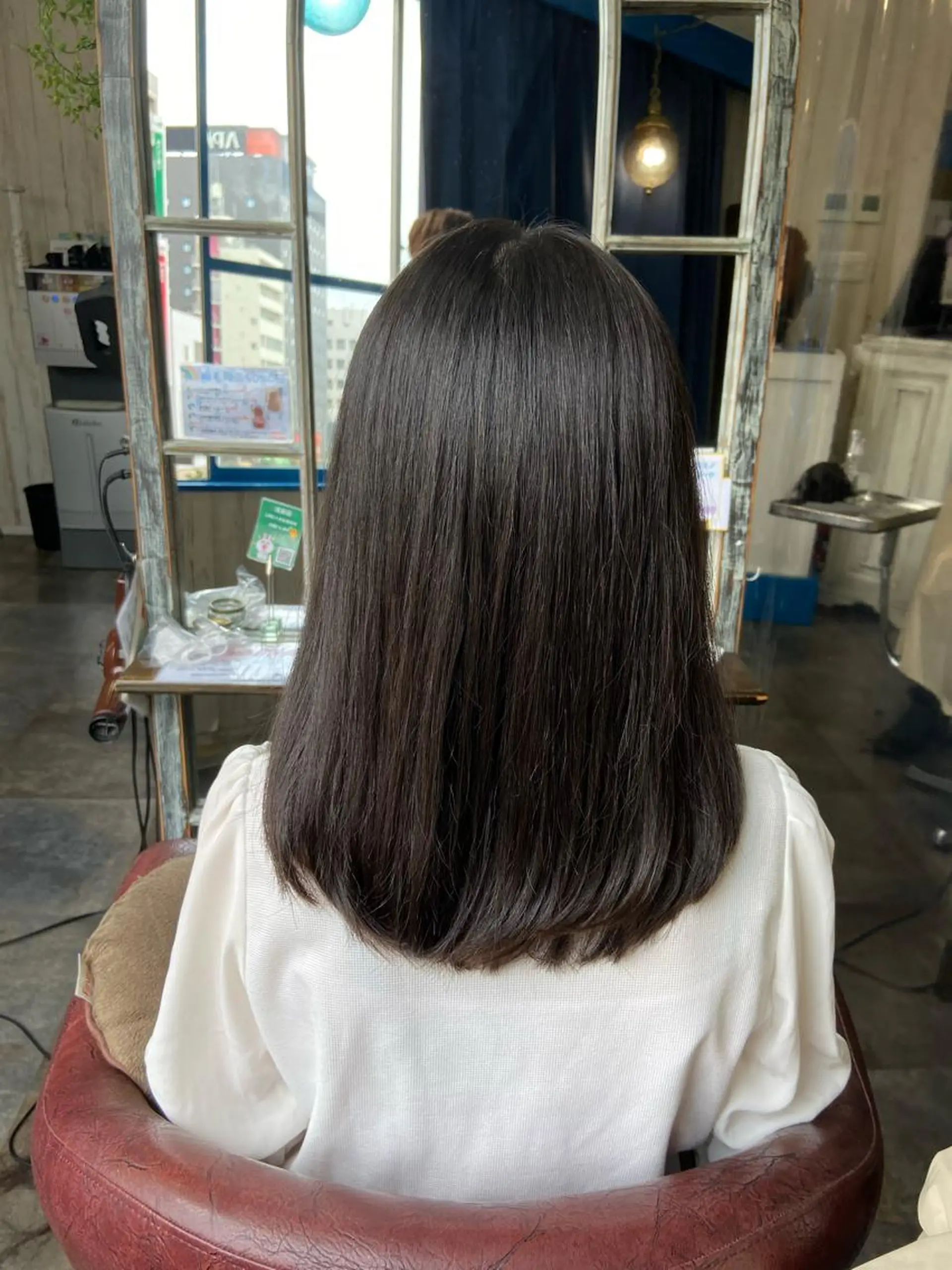 セミロング カットパーマ✂️ 小坂田玲亜のヘアスタイル