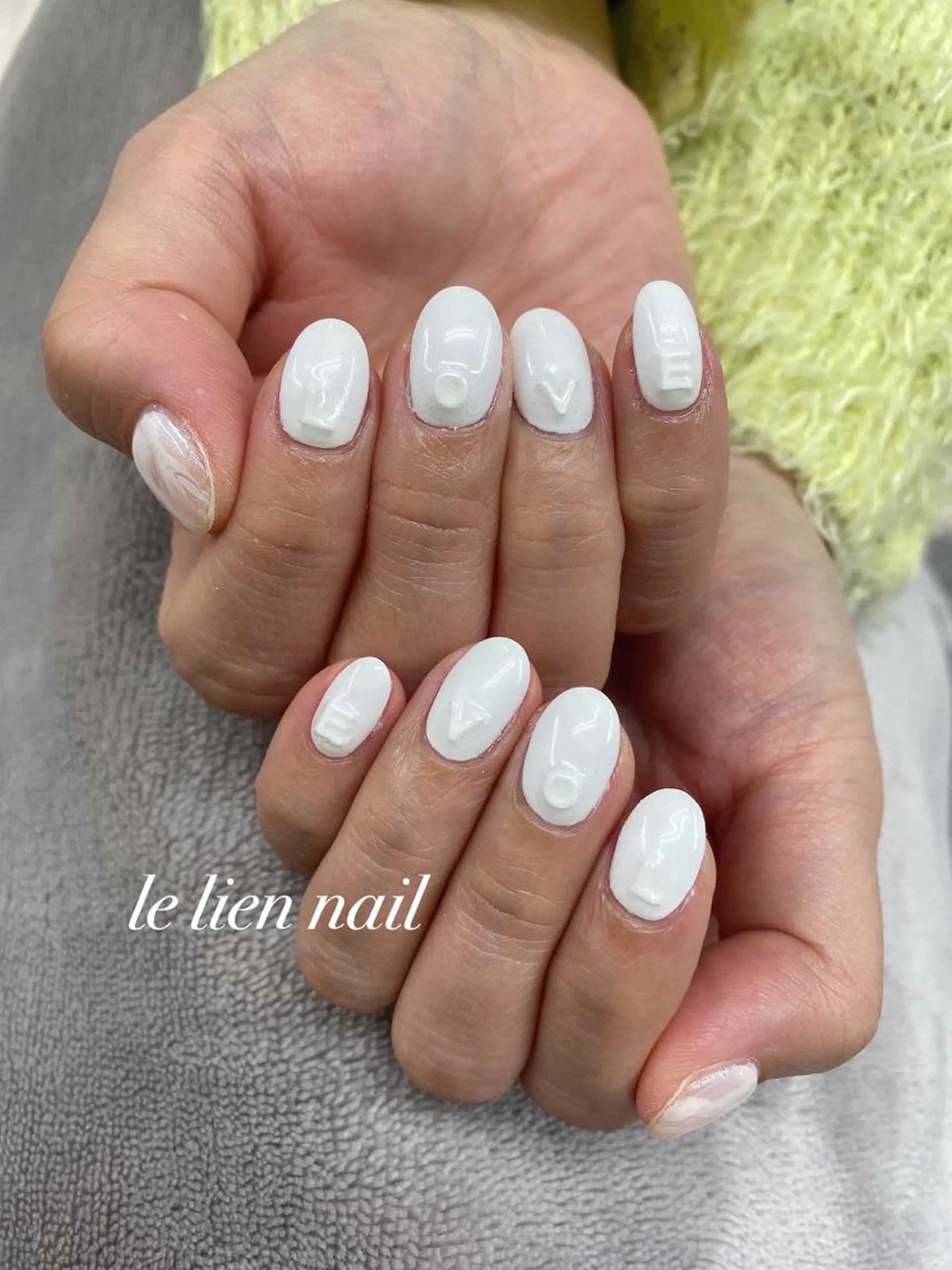 ネイル アートネイル ホワイト ハンドネイル le lien nailのネイルデザイン