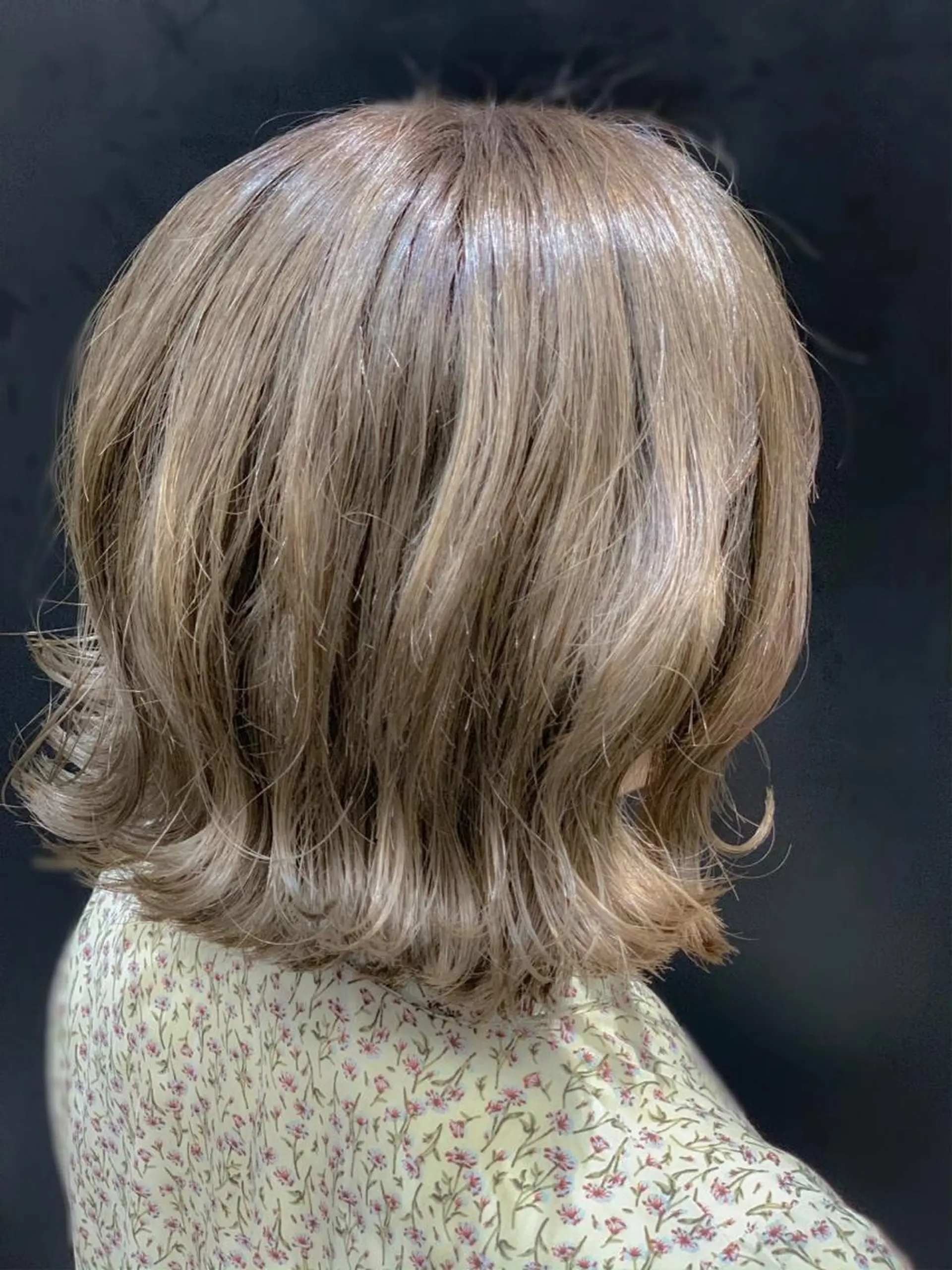 ショート カラー 平 ちひろのヘアスタイル