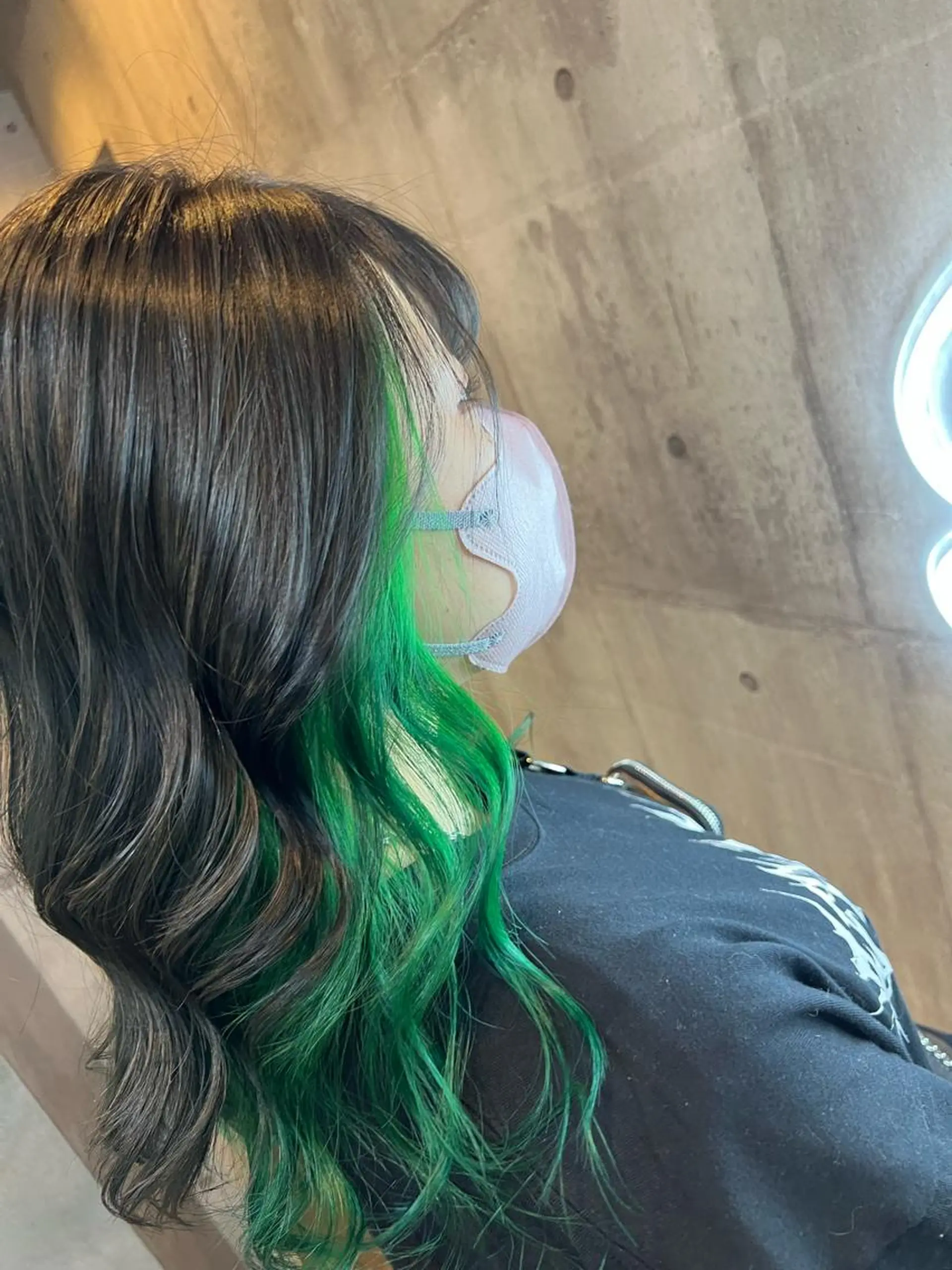 ロング カラー シールエクステ バレイヤージュ ダブルカラー グラデーションカラー ハイライトカラー ヘアカラー ミルクティーハイトー ン💖副店長mikaのヘアスタイル