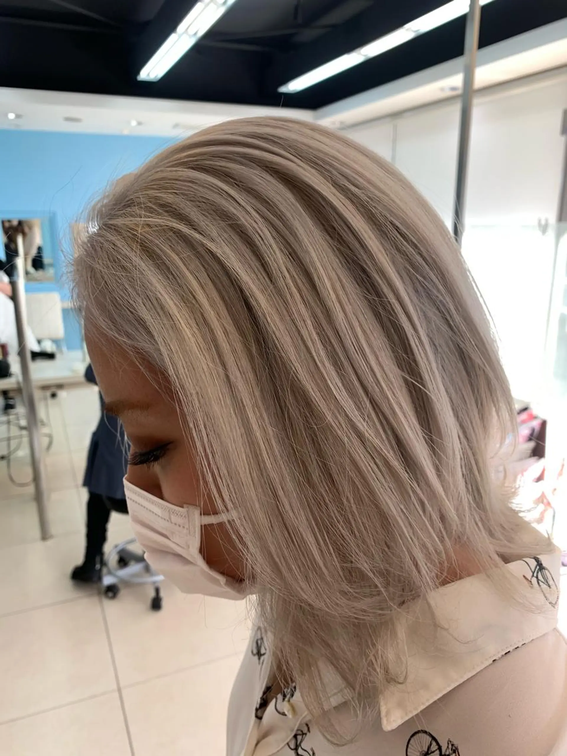 ミディアム ヘアカラー トリートメント どんな髪の悩みも解決 します✨田嶋俊一✨のヘアスタイル
