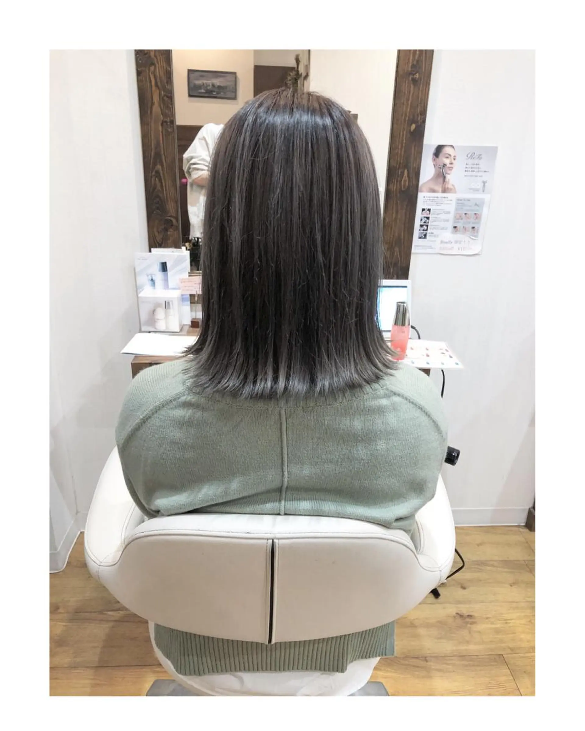 ミディアム 🌈ハイトーン/ ワタル🌈のヘアスタイル