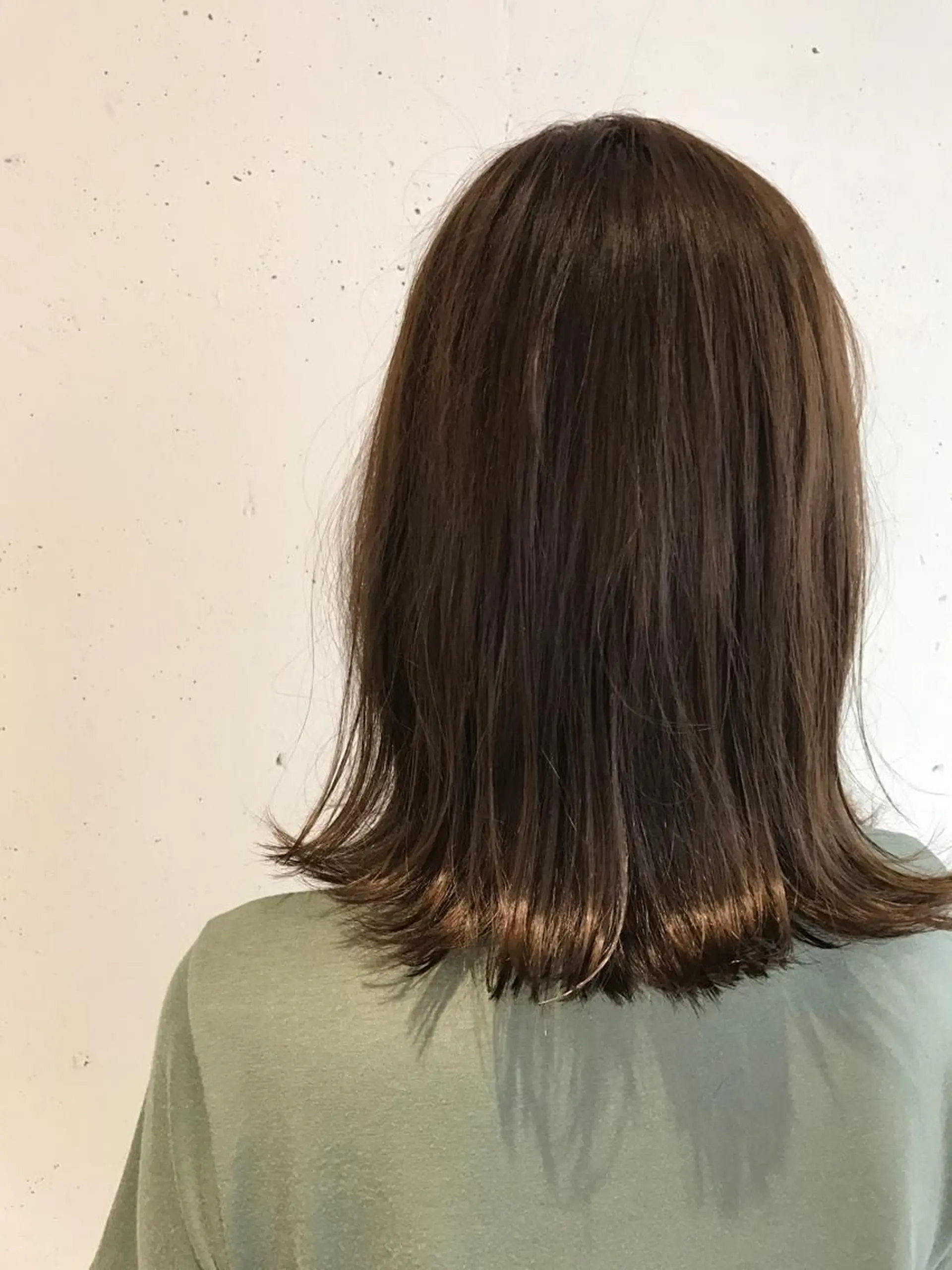 ミディアム ミルクティーベージュ 山本勝志のヘアスタイル