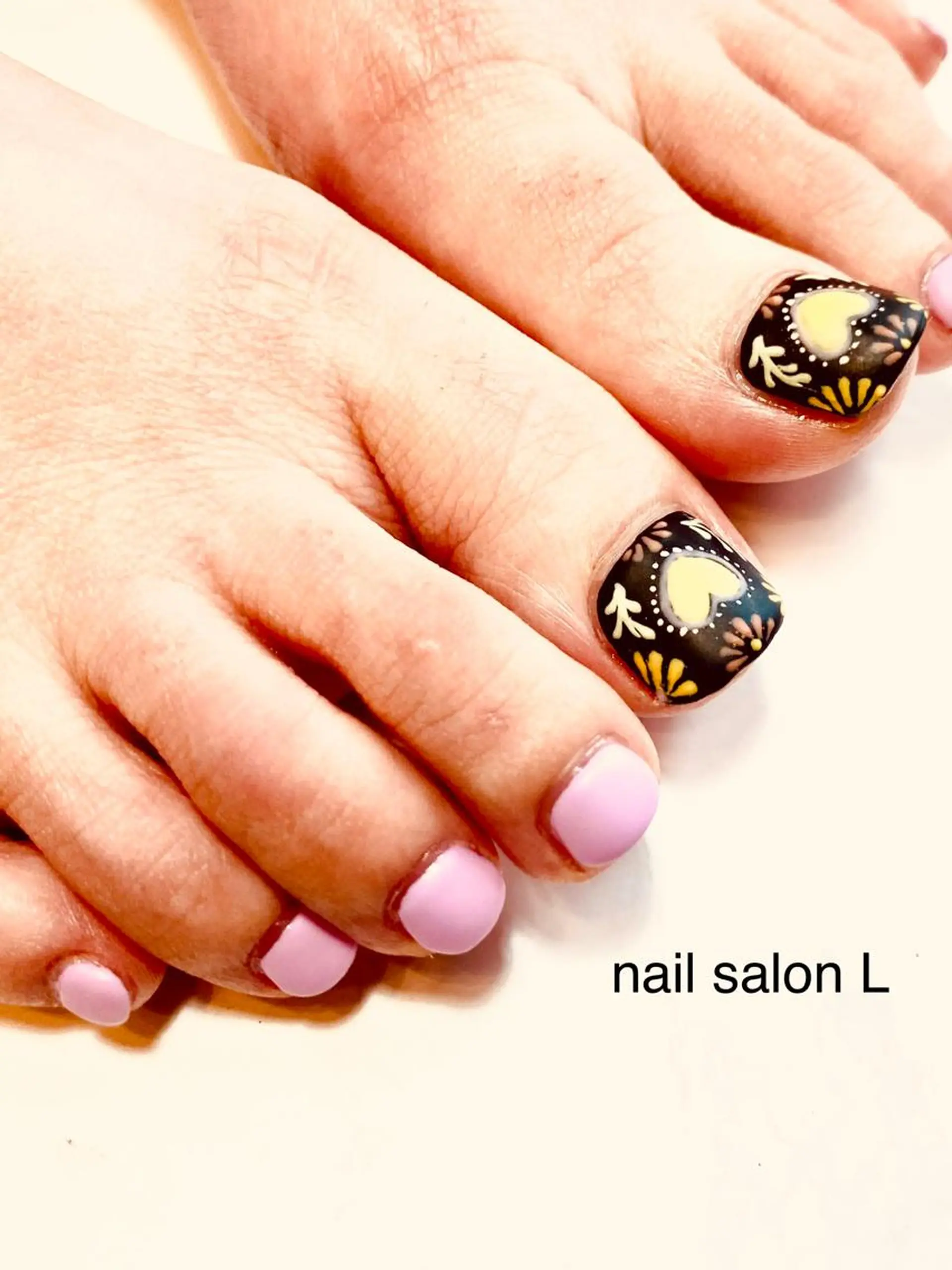 ネイル アートネイル マットネイル フットネイル 吉川市 ネイルサロンLのネイルデザイン