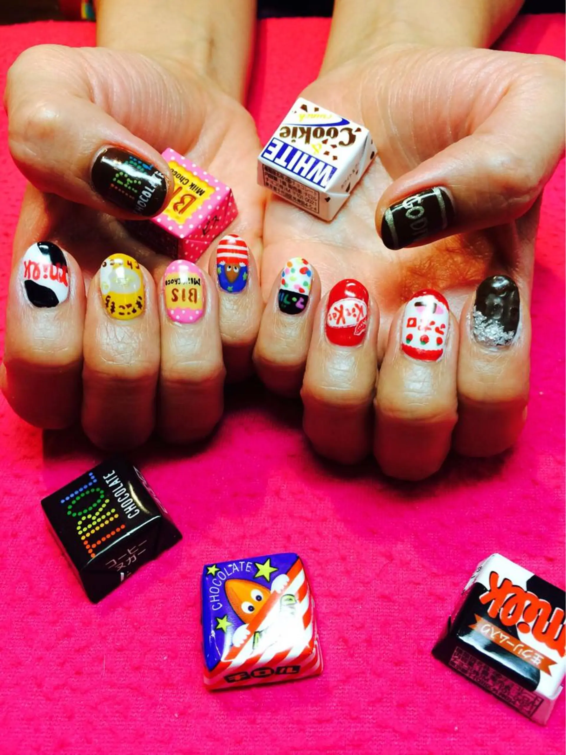 ネイル レワード所属・reward*安藤 ゆかりのネイルデザイン