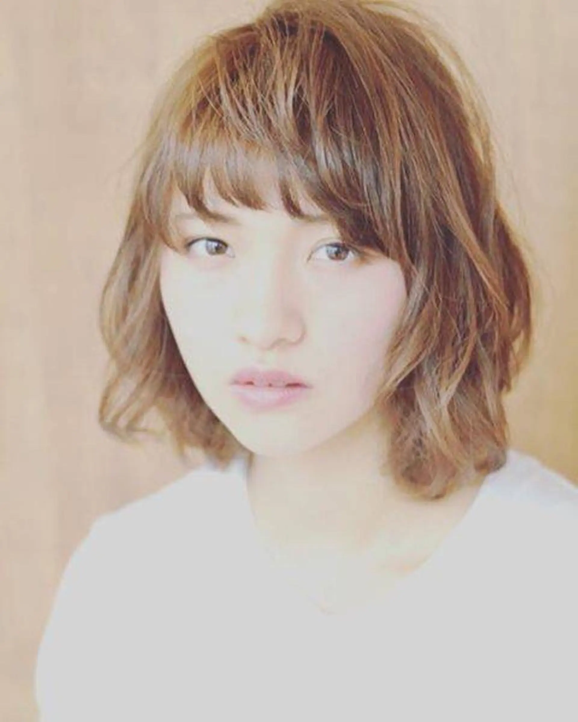 ショート カラー パーマ u hair所属・こばやし ももこのヘアスタイル